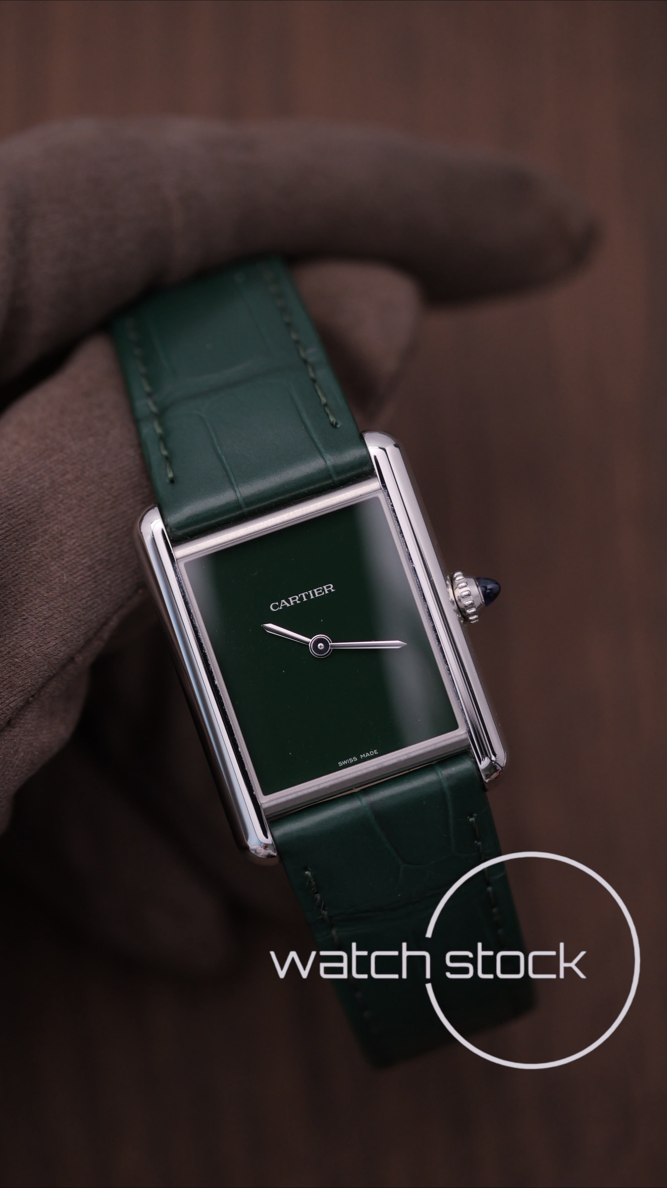 Cartier Tank Must Ref: 4323 33x26mm Full set 2025