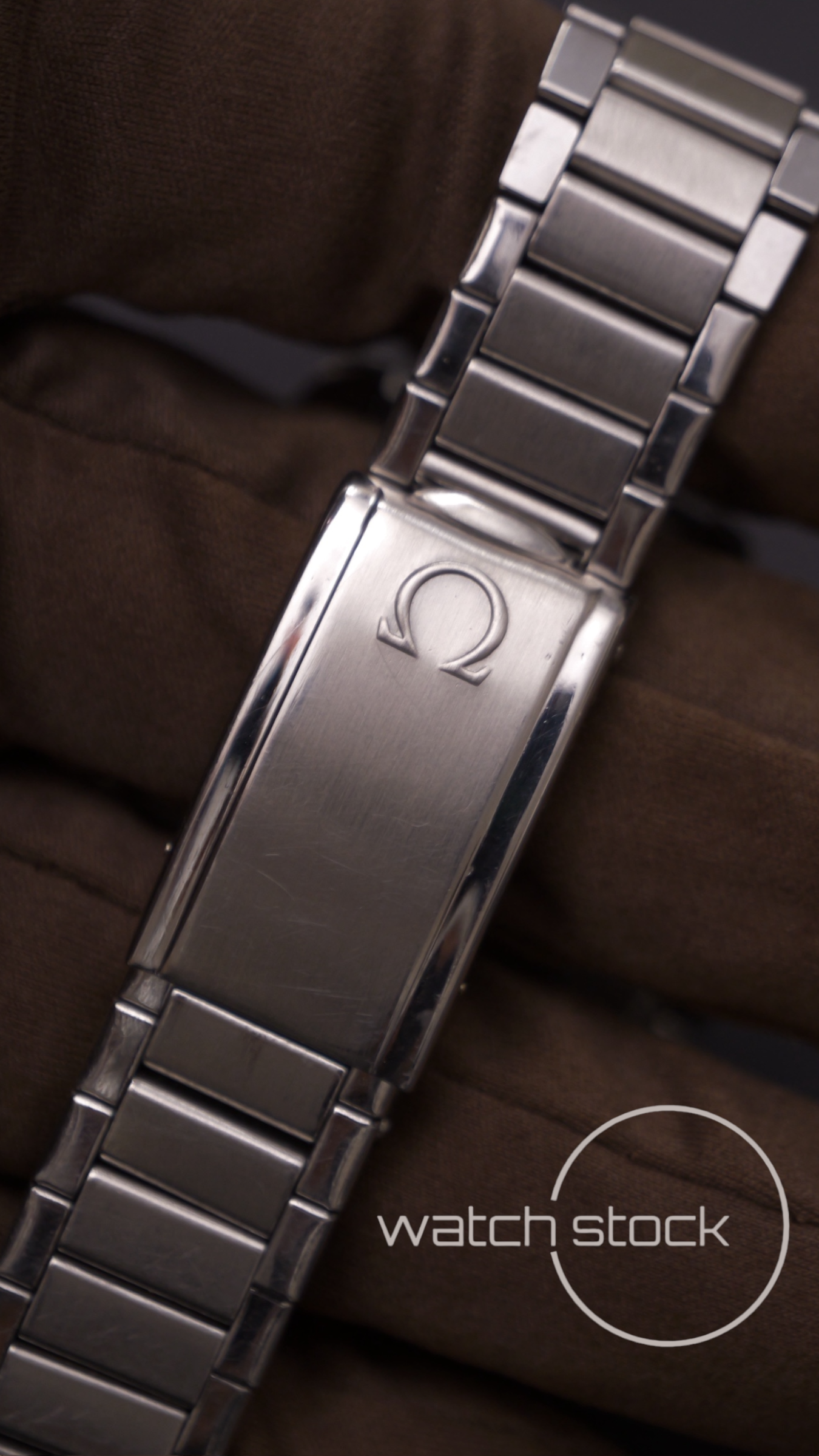 Omega speedmaster professional moonwatch 42mm Ref. 145022-69ST