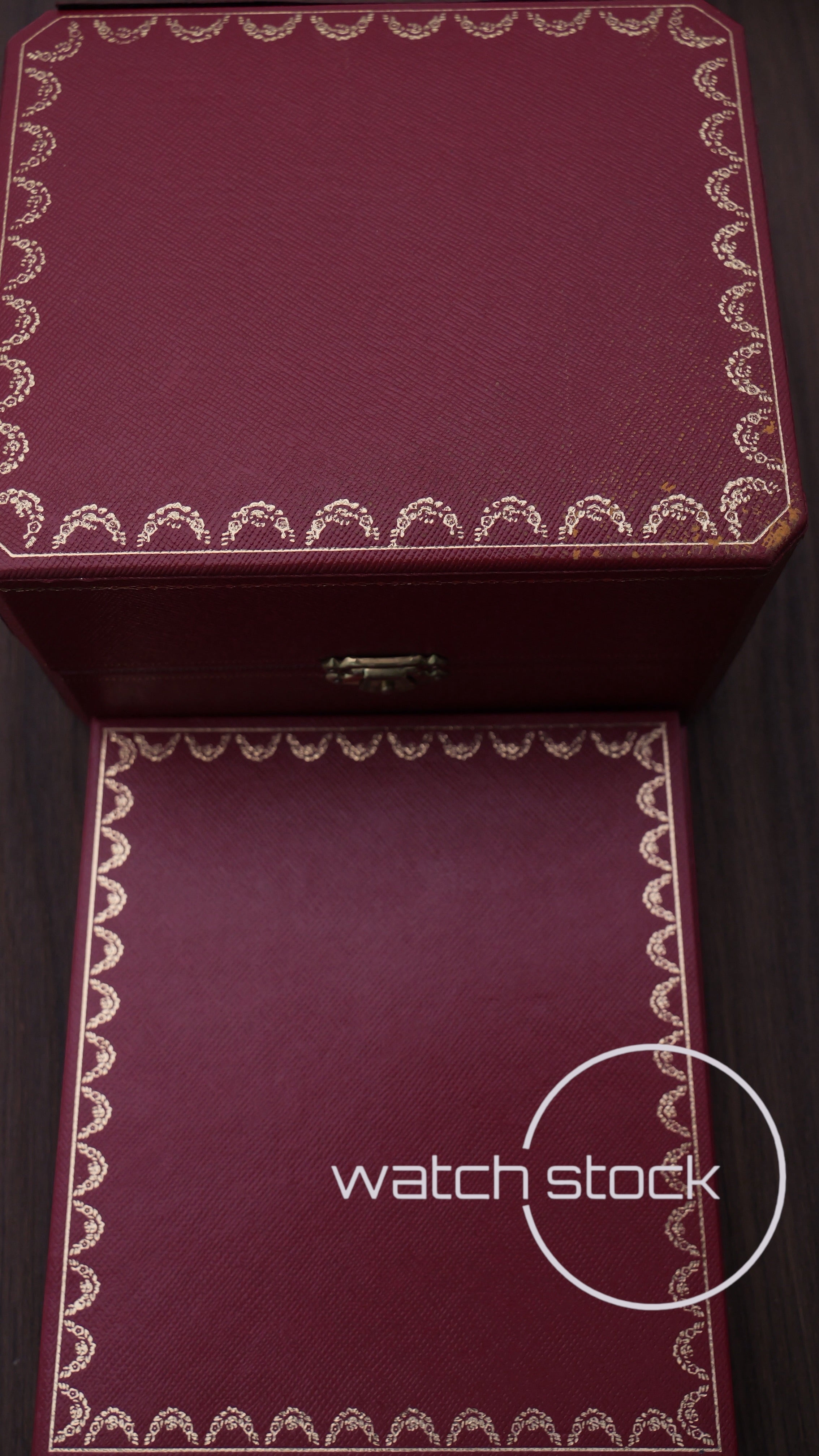 Cartier Tank Solo Ref W5200000 S/M 31x25mm Full set 2011 Edizione Speciale Boutique Parigi