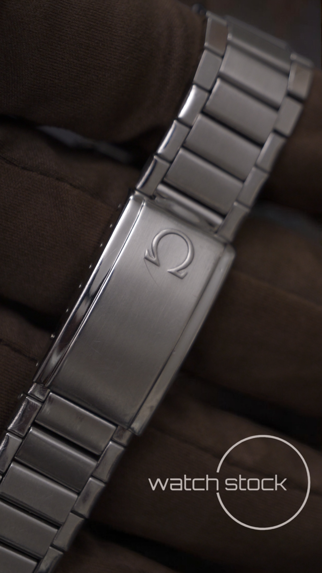 Omega speedmaster professional moonwatch 42mm Ref. 145022-69ST