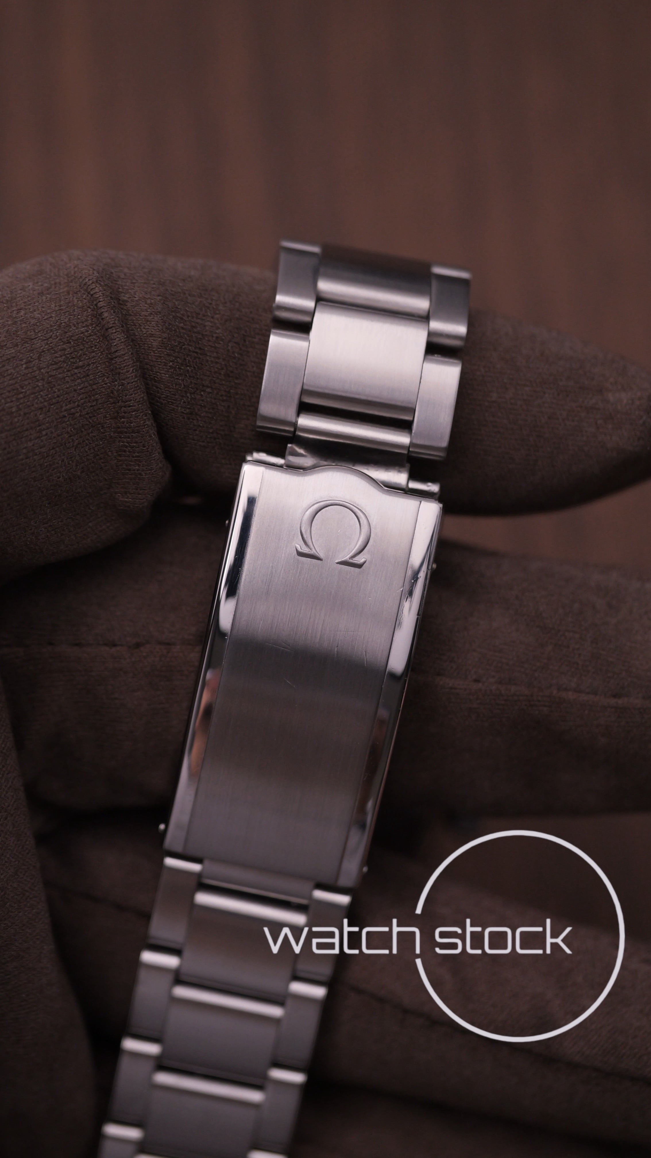 Omega Geneve 1971 vintage 35mm automatic