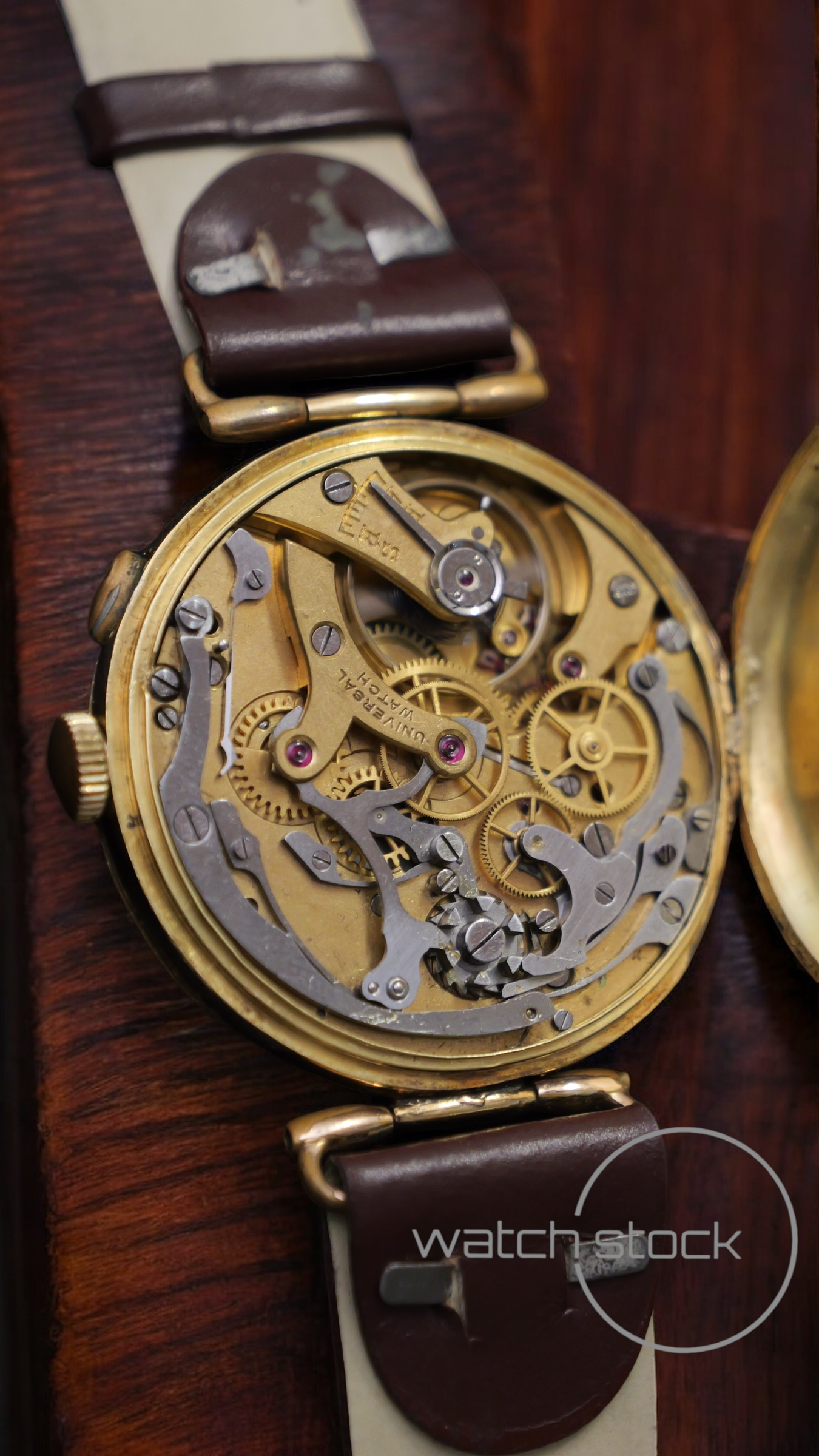 Universal watch monopusher 1930 (40mm) white ceramic dial