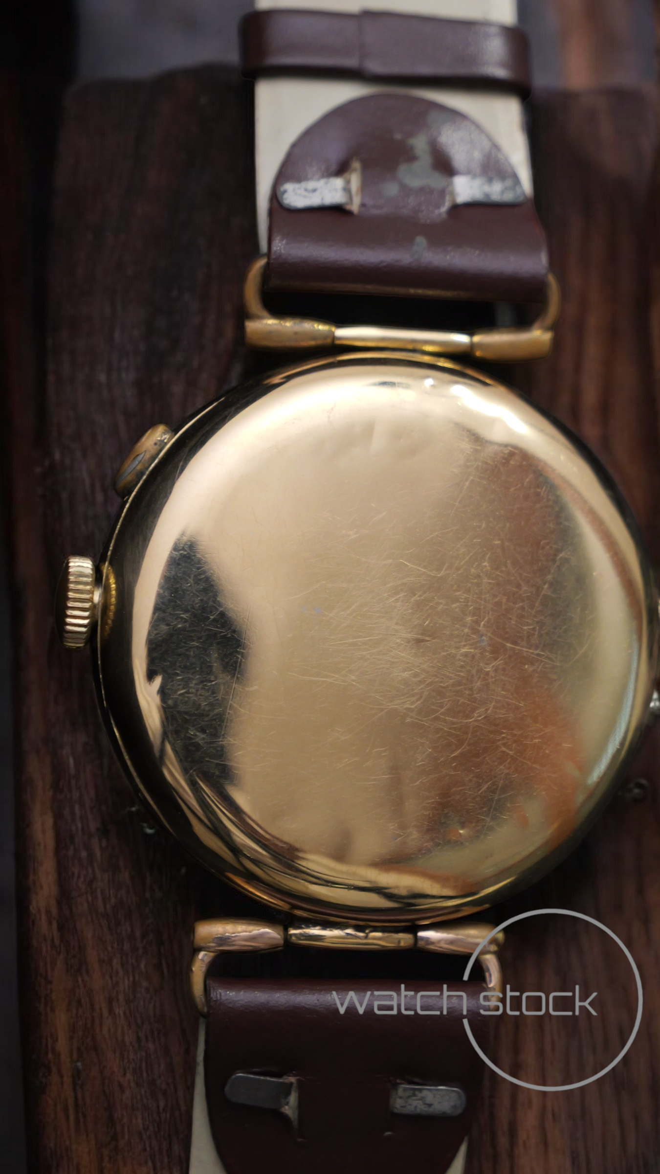 Universal watch monopusher 1930 (40mm) white ceramic dial