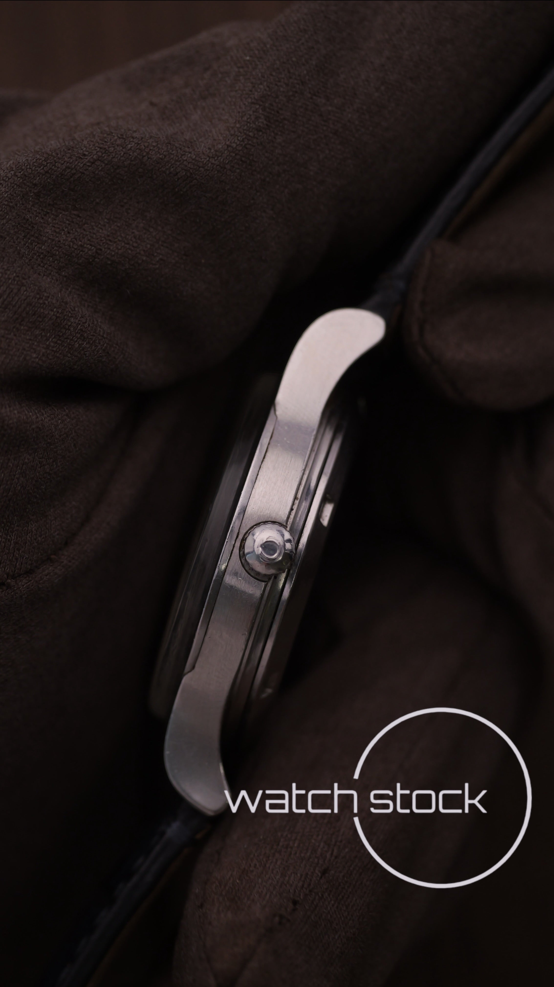 Omega Geneve vintage 35mm automatic