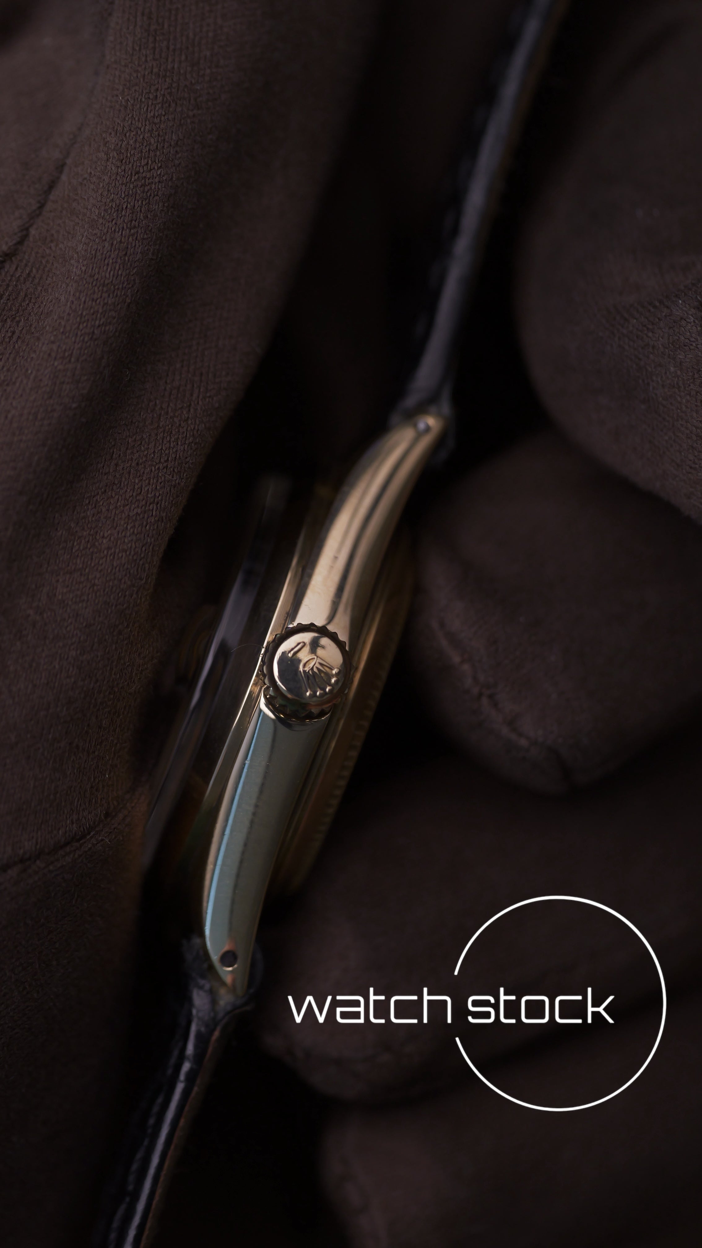 Rolex Date 31mm ref.6624 full gold