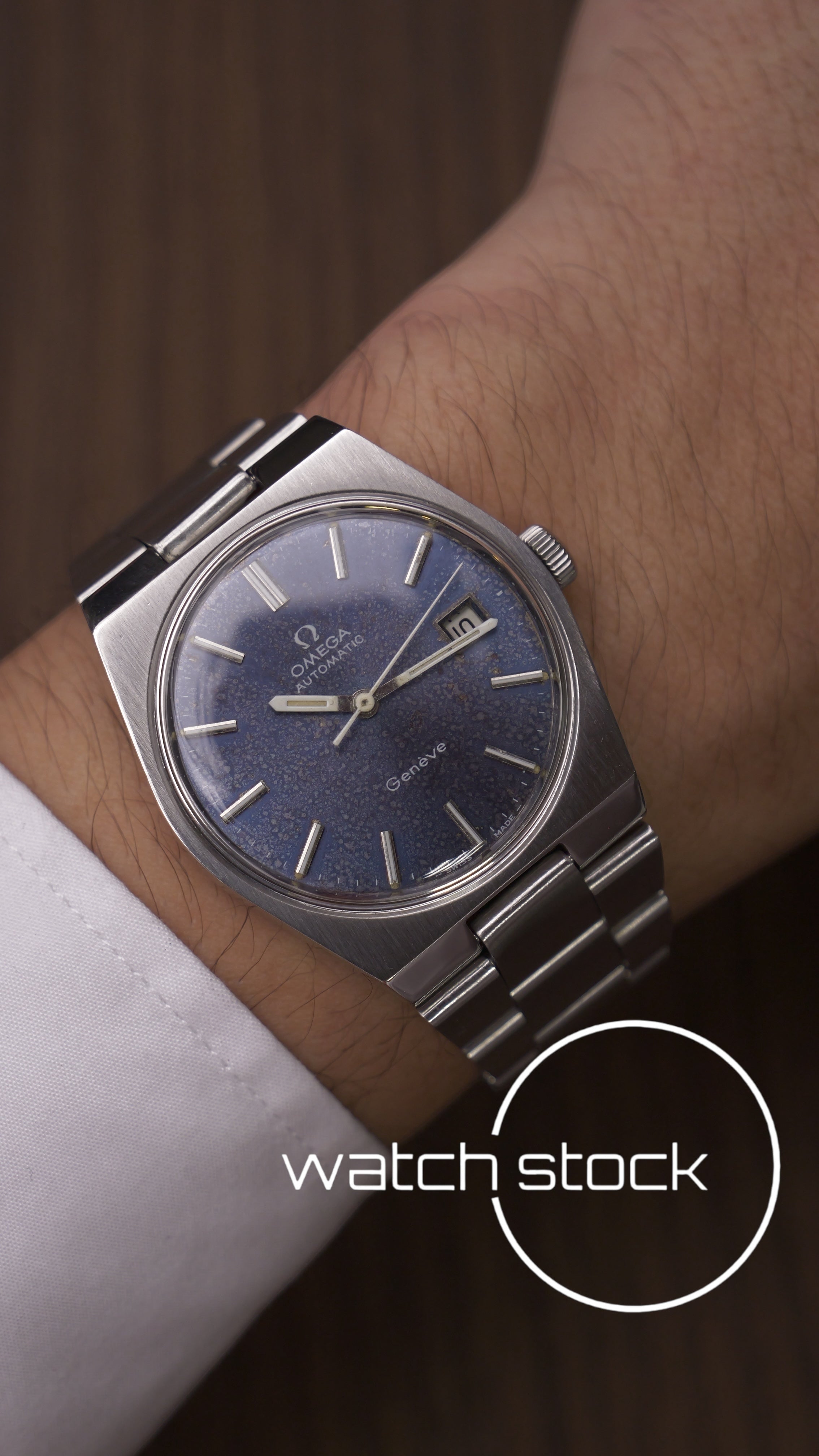 Omega Geneve vintage 35mm automatic