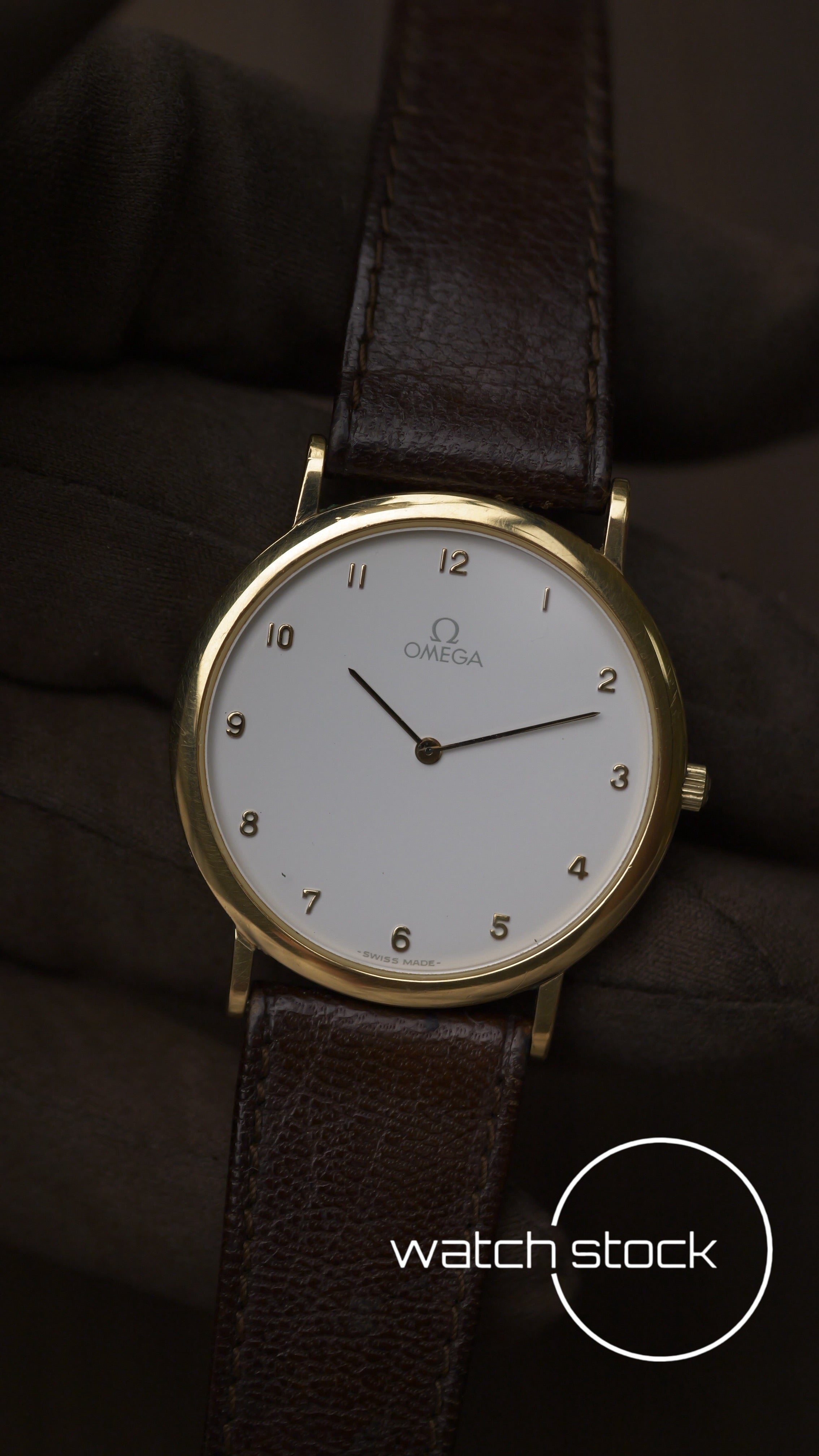 Omega De ville Rare White Dial quartz 1986