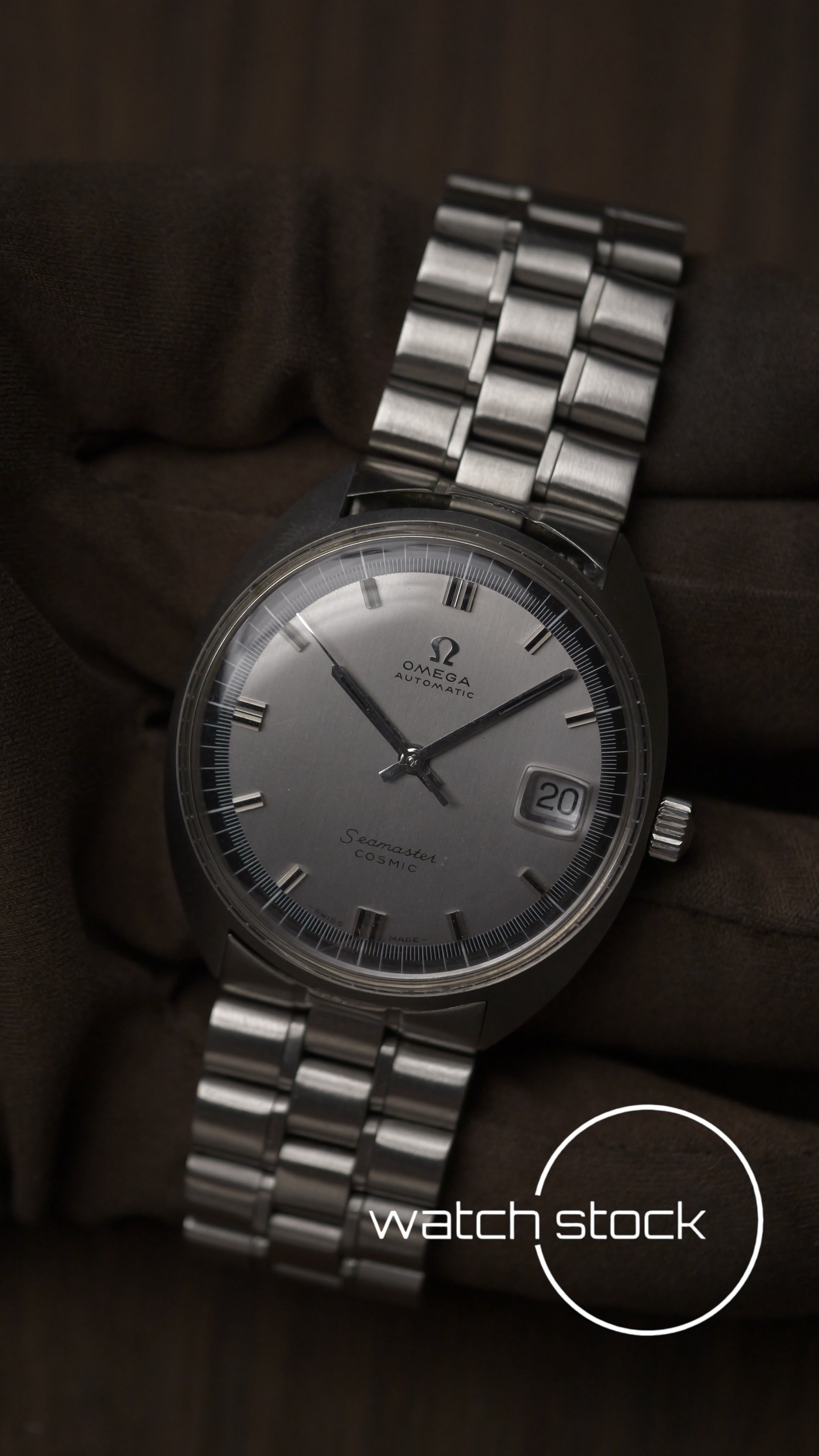 Omega seamaster cosmic automatic date 35mm vintage