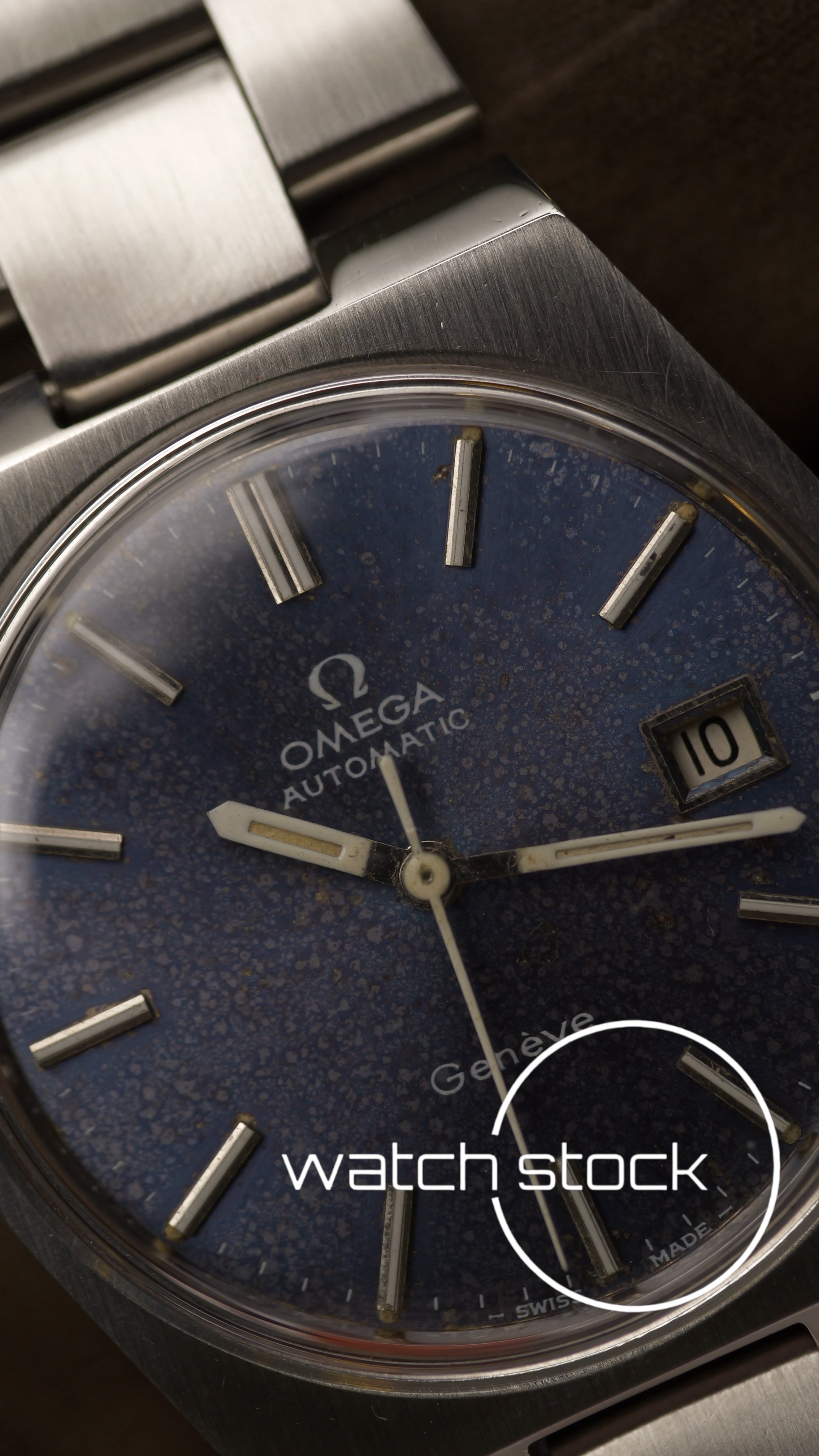 Omega Geneve vintage 35mm automatic