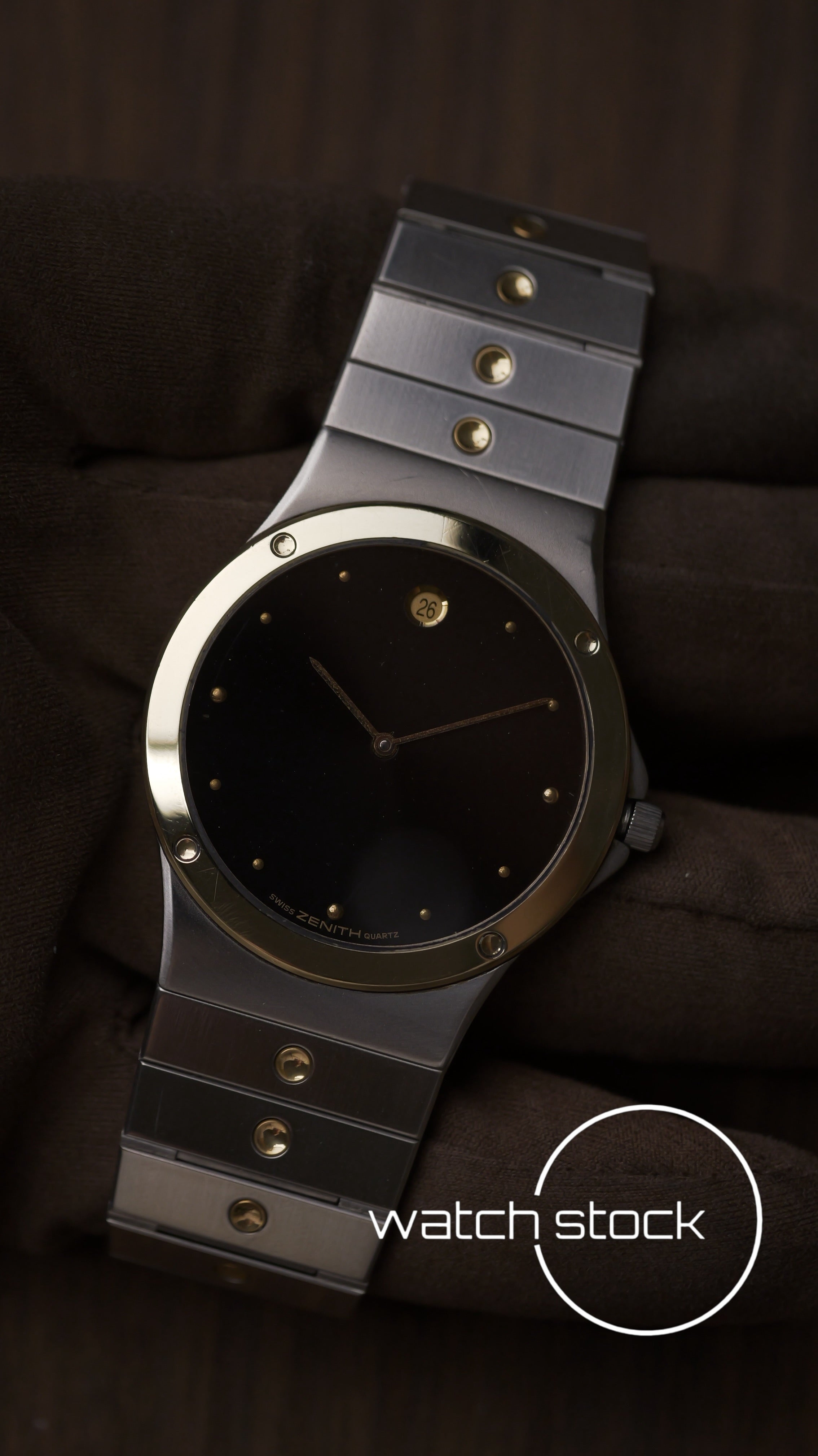 Zenith Pacific 35mm quartz Vintage