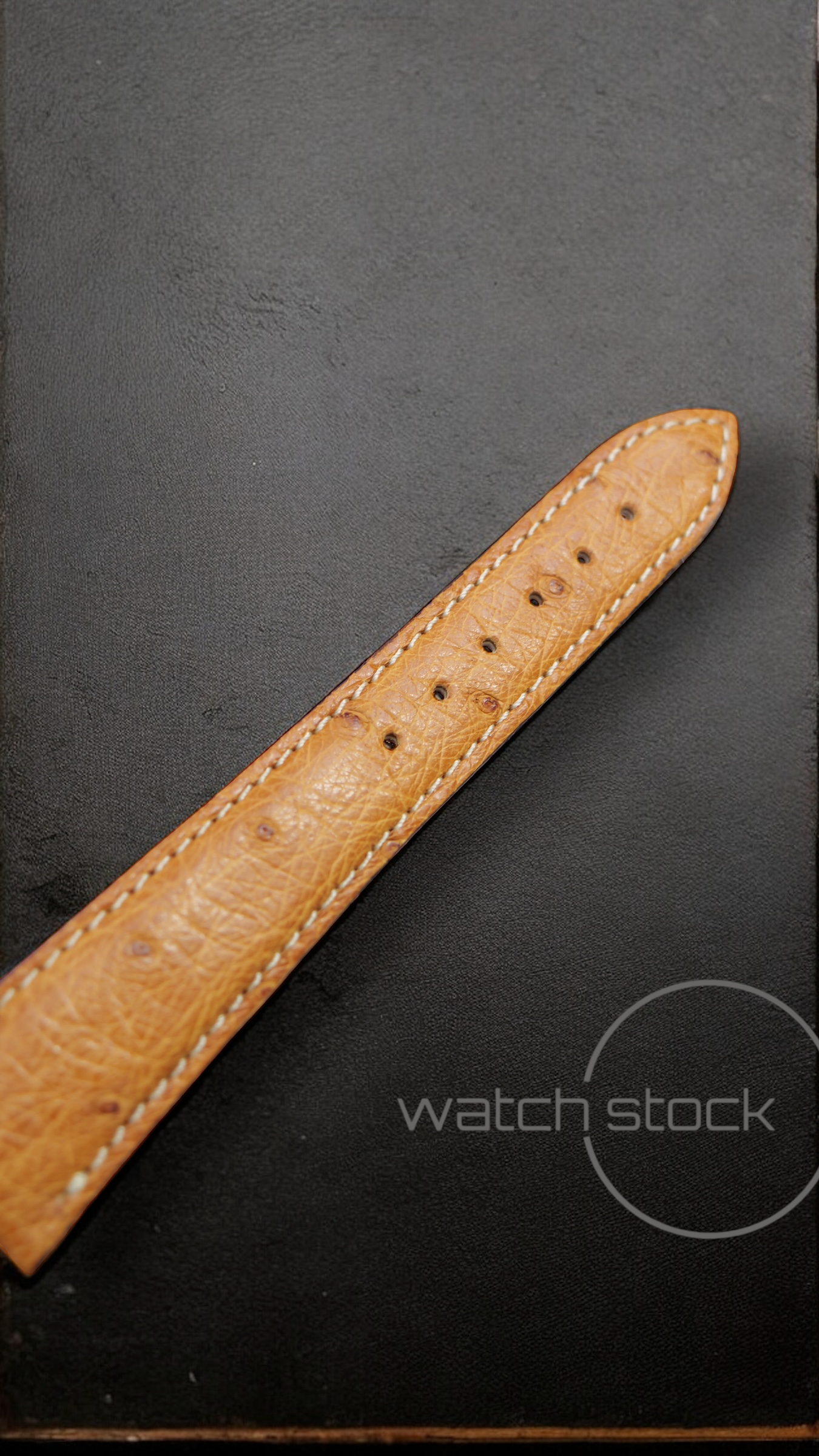 Cinturino Longines in pelle di struzzo marrone con fibbia loggata ansa 20mm