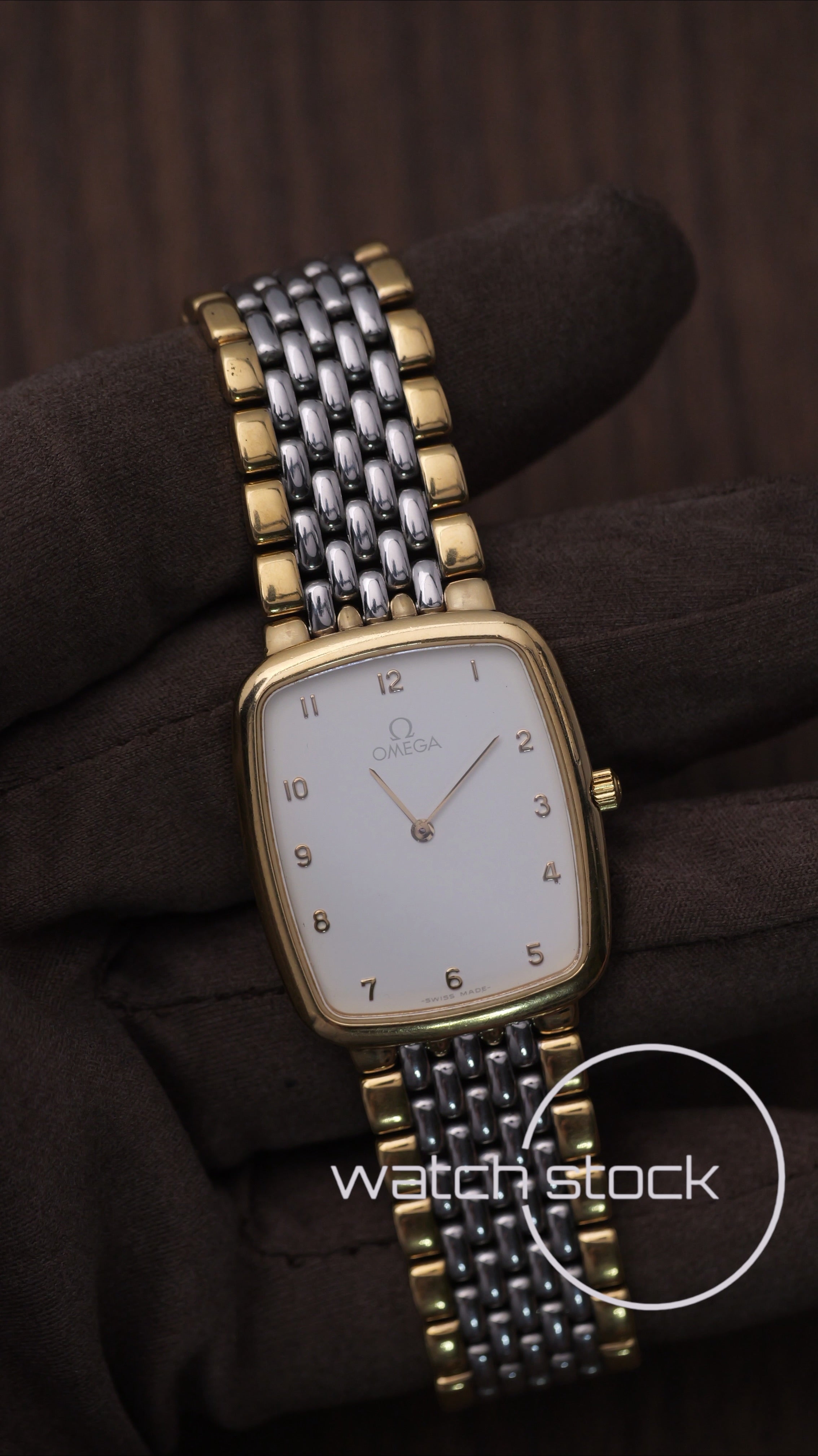 Omega De ville vintage chicchi di riso quadrante onde Quartz 1986