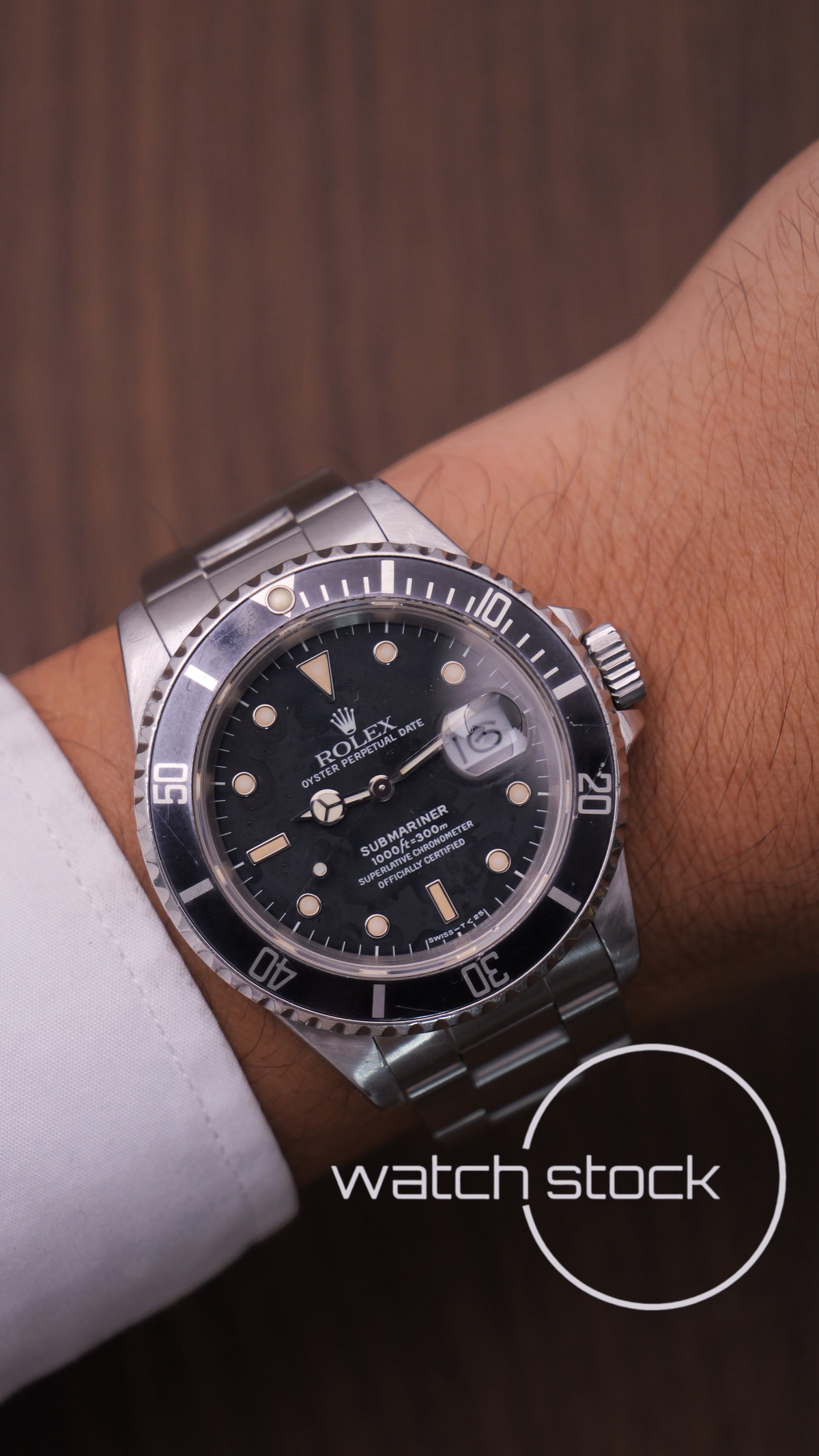 Rolex Submariner Ref.16610 tropical dial 40mm 1989