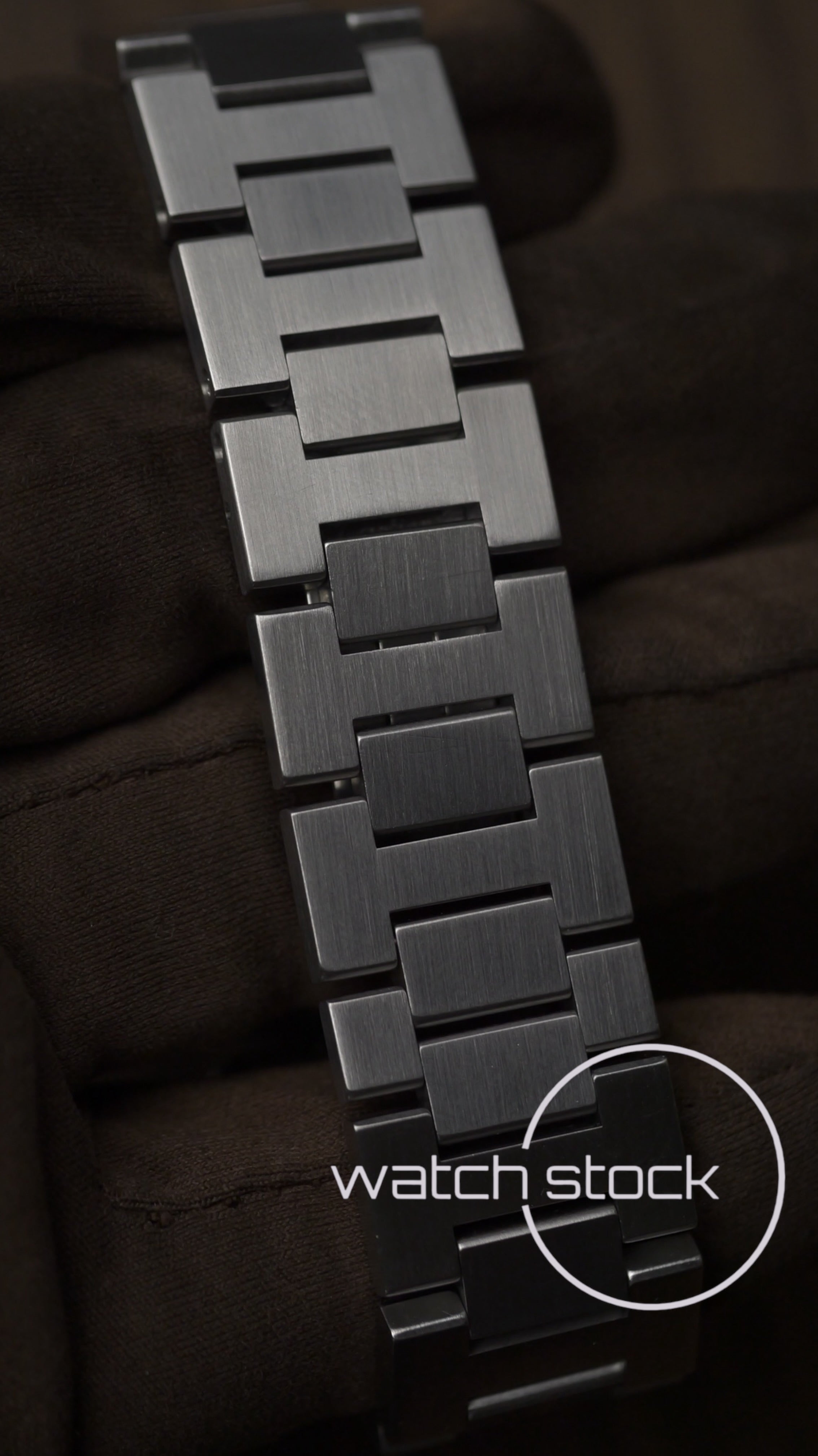 Cartier Pasha Automatic 35mm ref.2324 Black dial Full Set