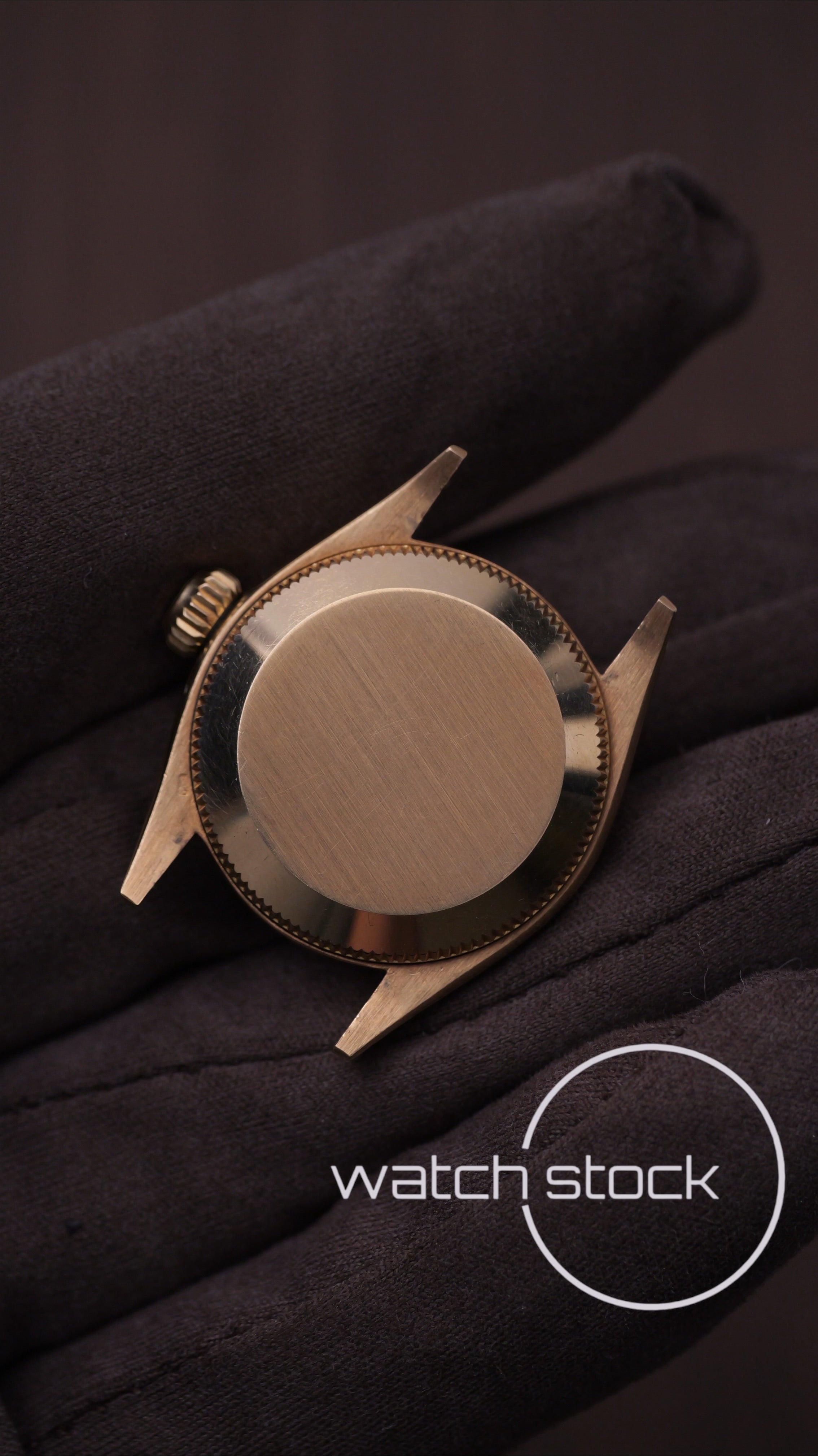 Rolex Oyster Perpetual Lady 24mm 18k Gold