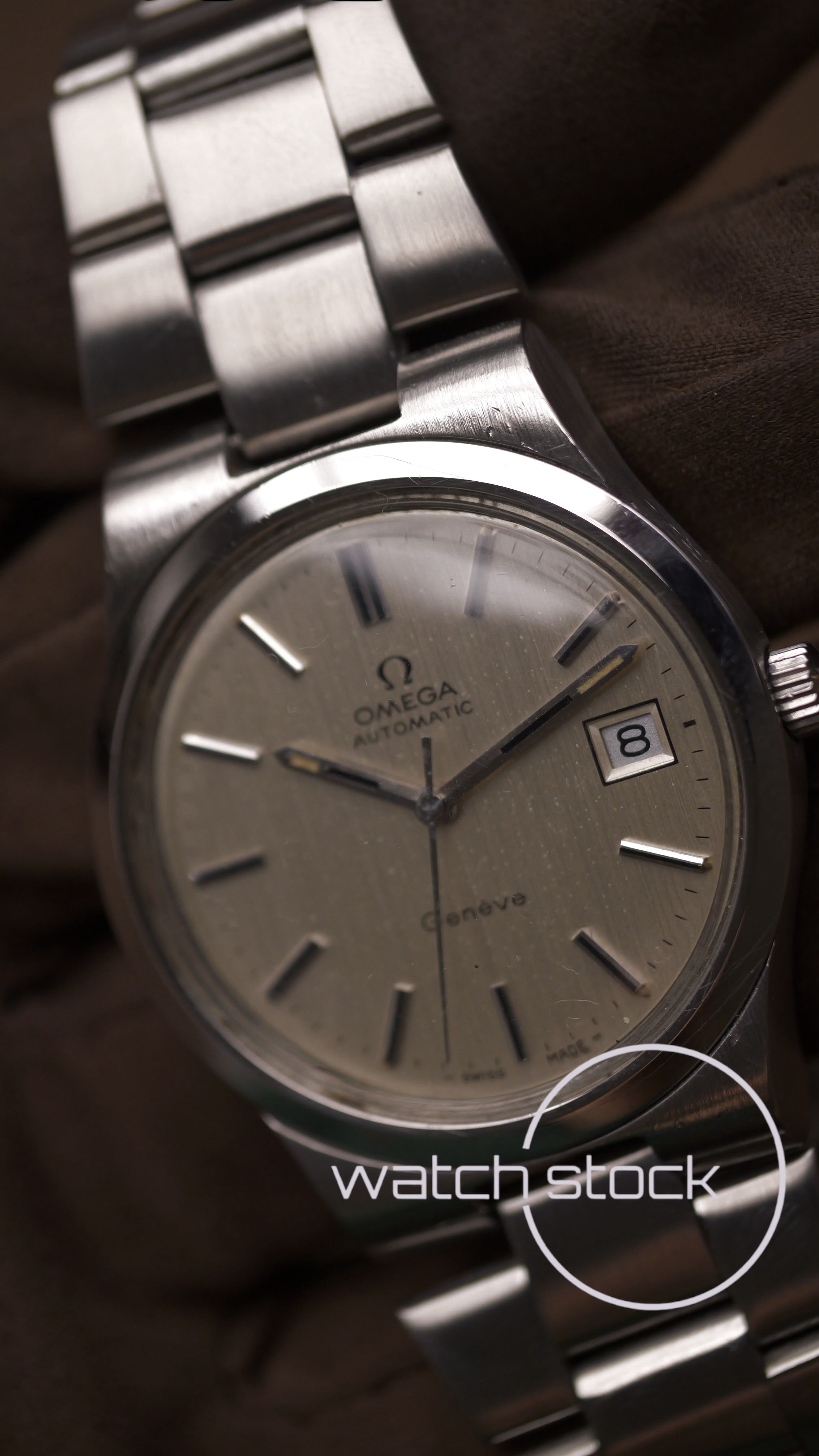 Omega Geneve 1973 vintage 36mm automatic