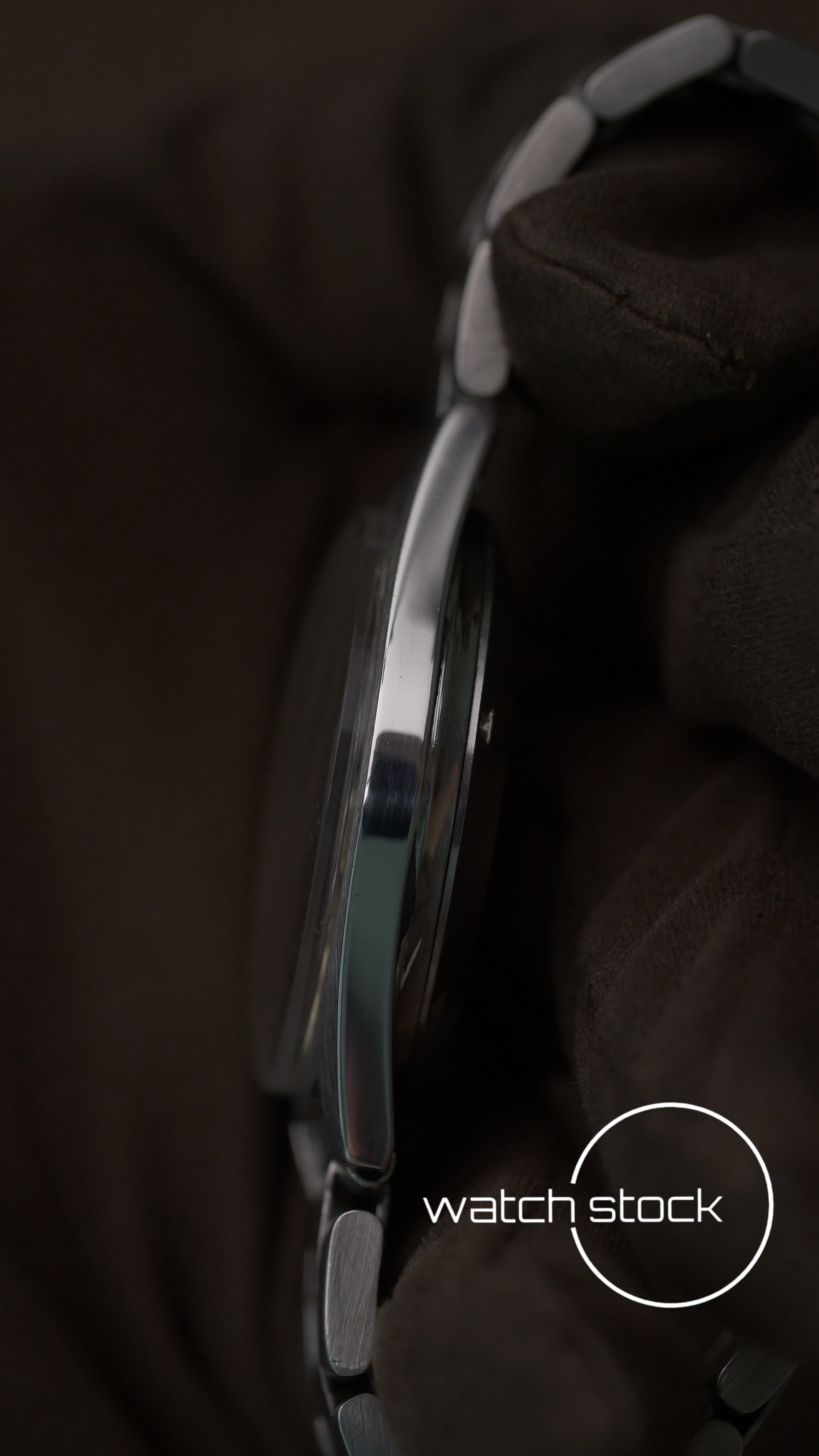 Omega Geneve 1970 vintage 34mm automatic