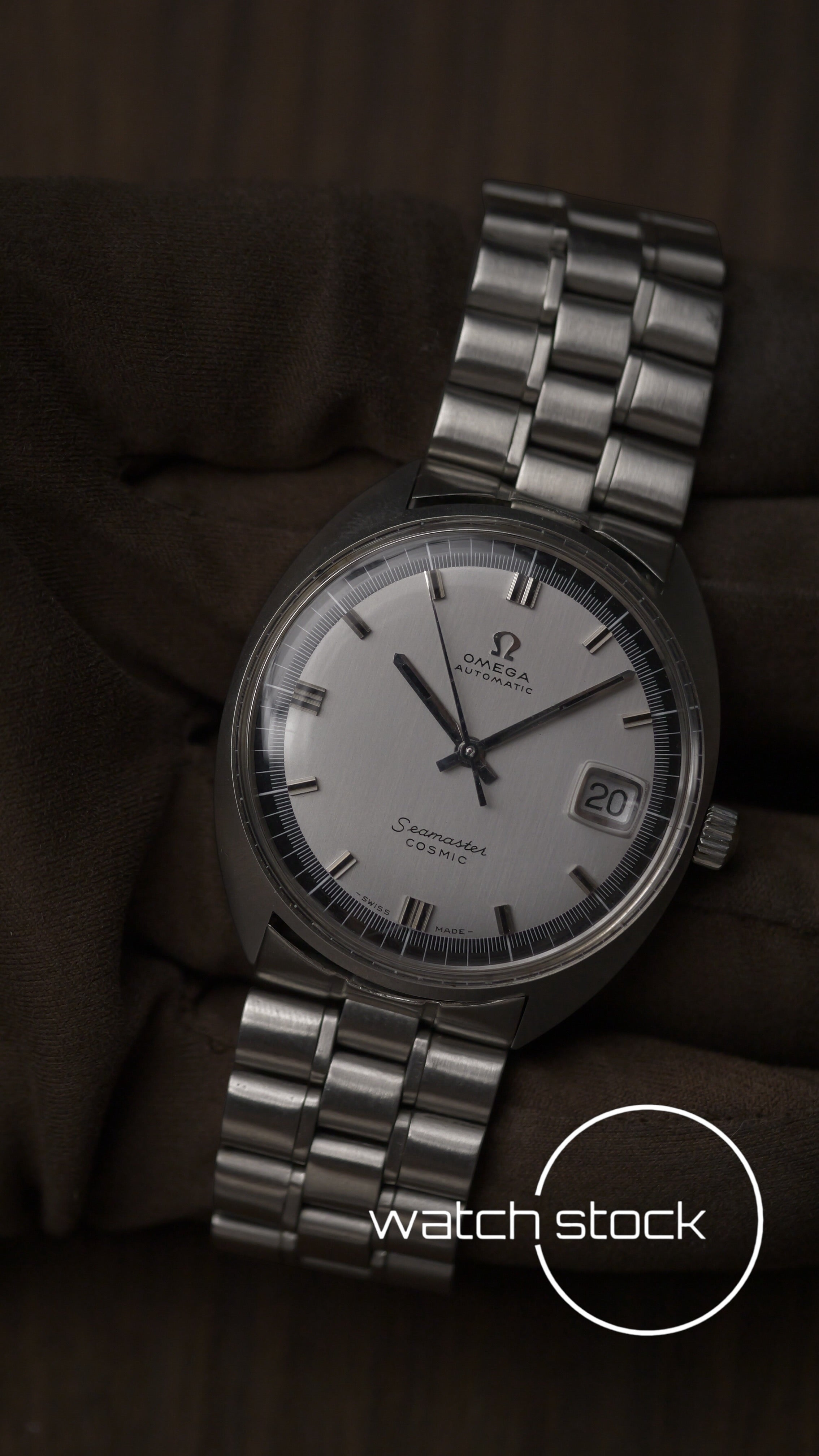 Omega seamaster cosmic automatic date 35mm vintage