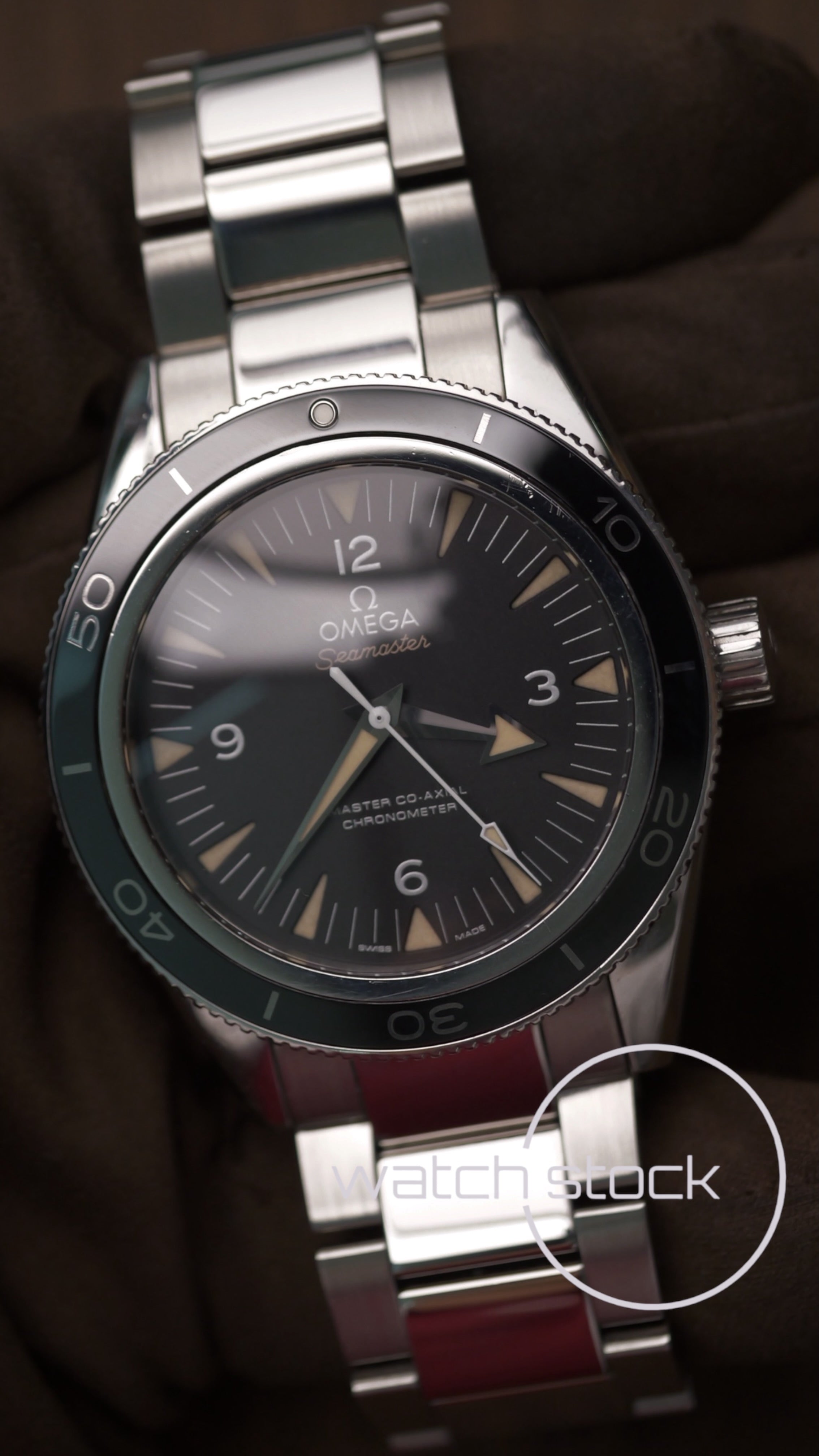 Omega Seamaster 300m 41mm co-axial Liquid Metal ref 23330412101001