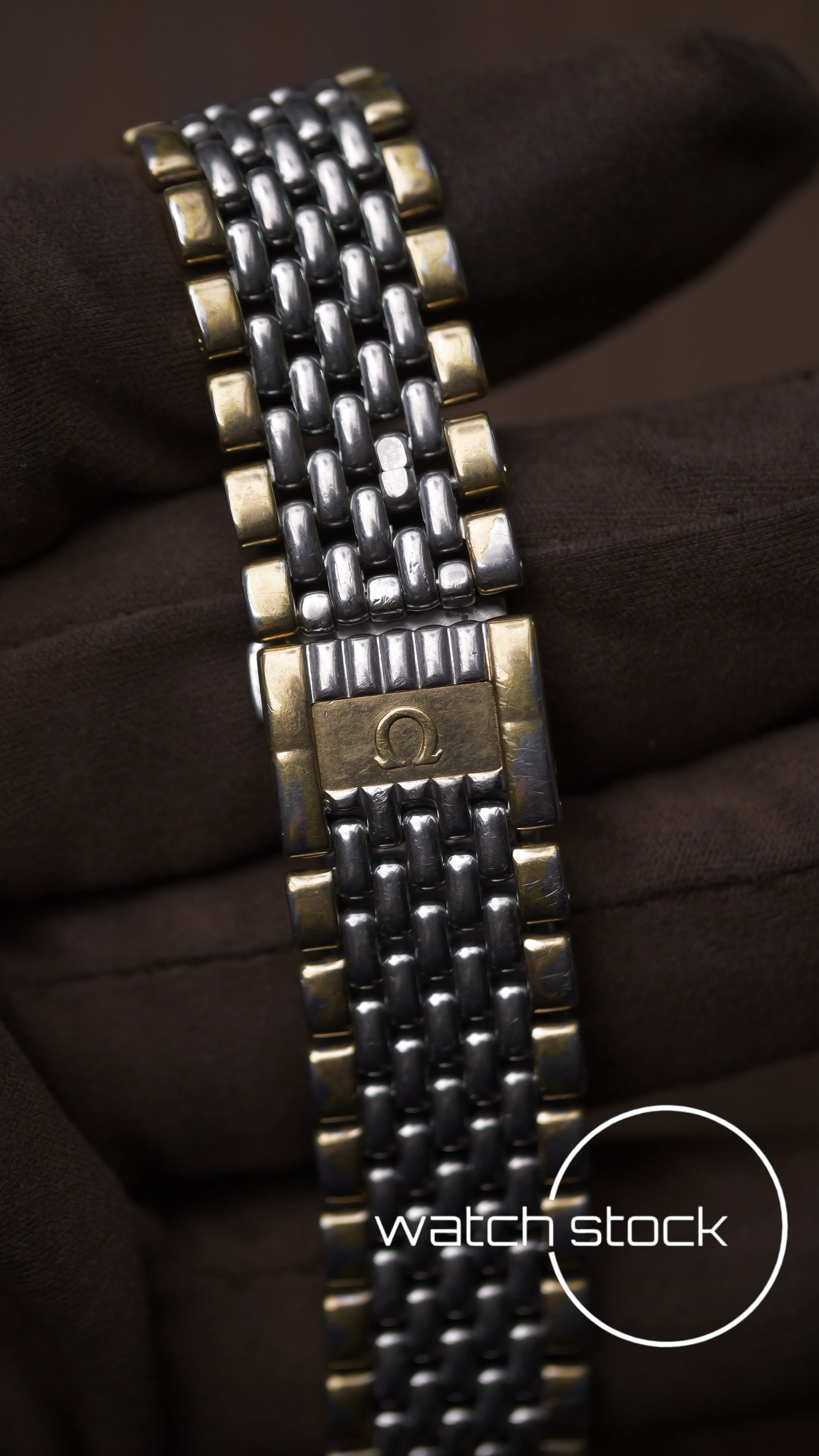 Omega de ville 1986 braccialato con scatola e cartellino Quartz