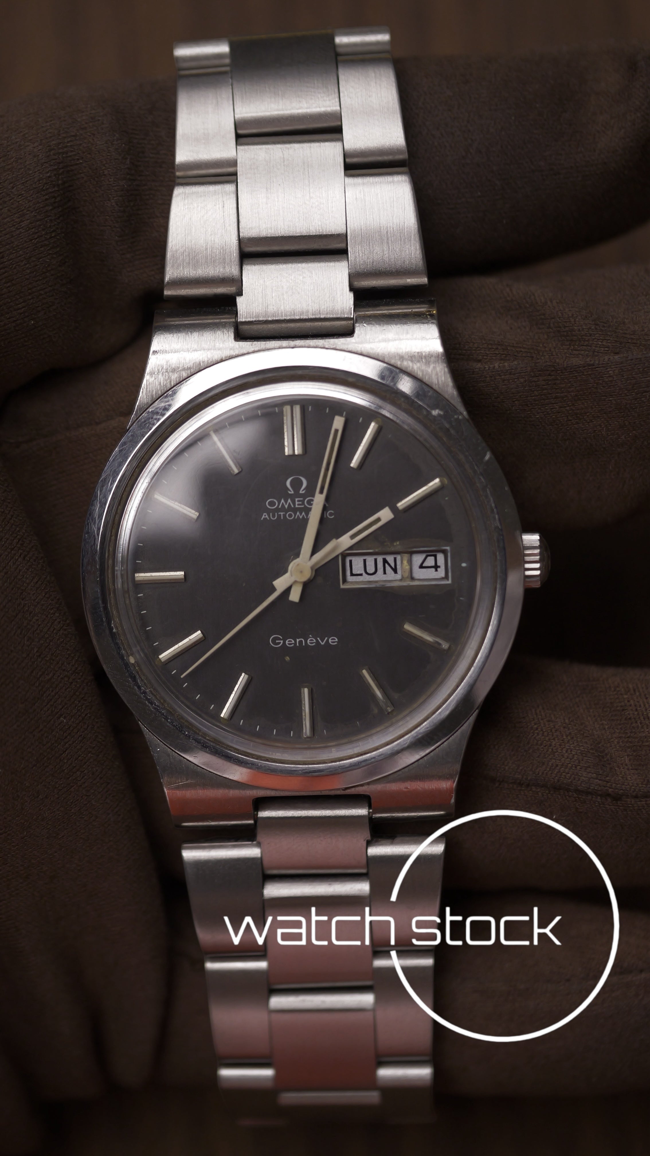 Omega Geneve vintage 36mm automatic