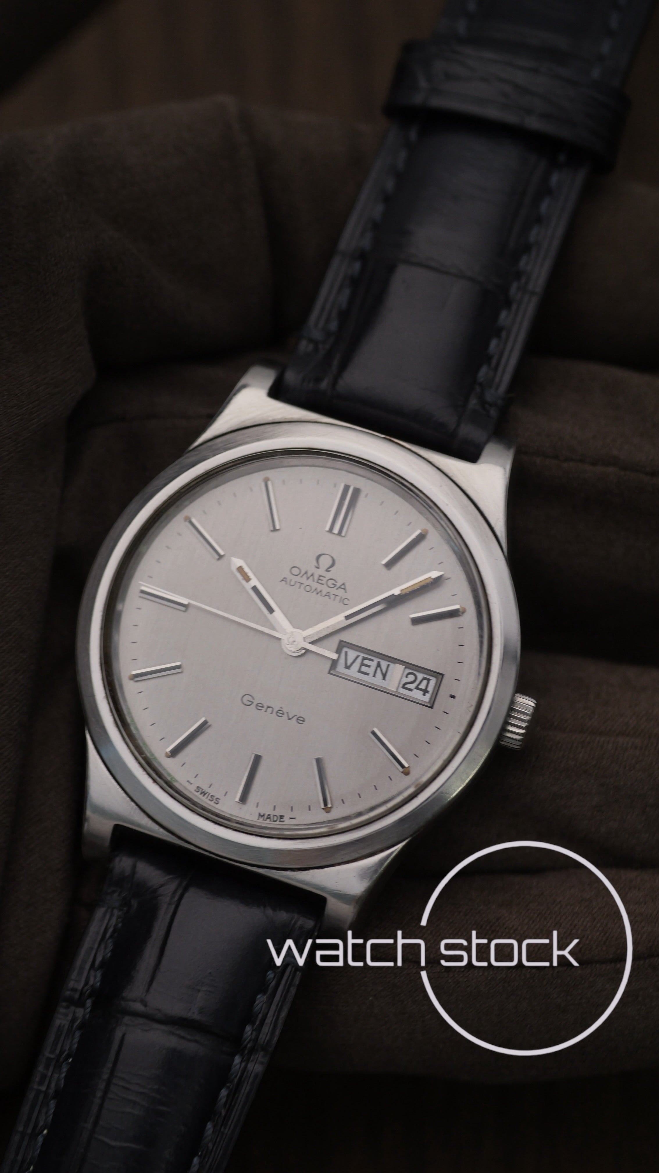 Omega Geneve vintage 35mm automatic
