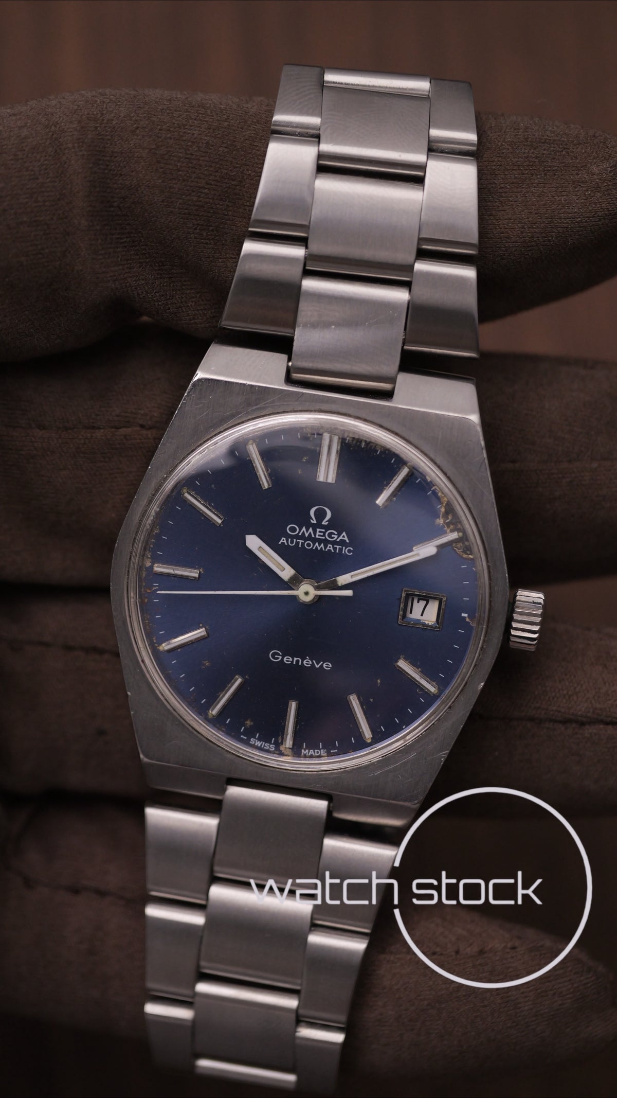 Omega Geneve 1971 vintage 35mm automatic