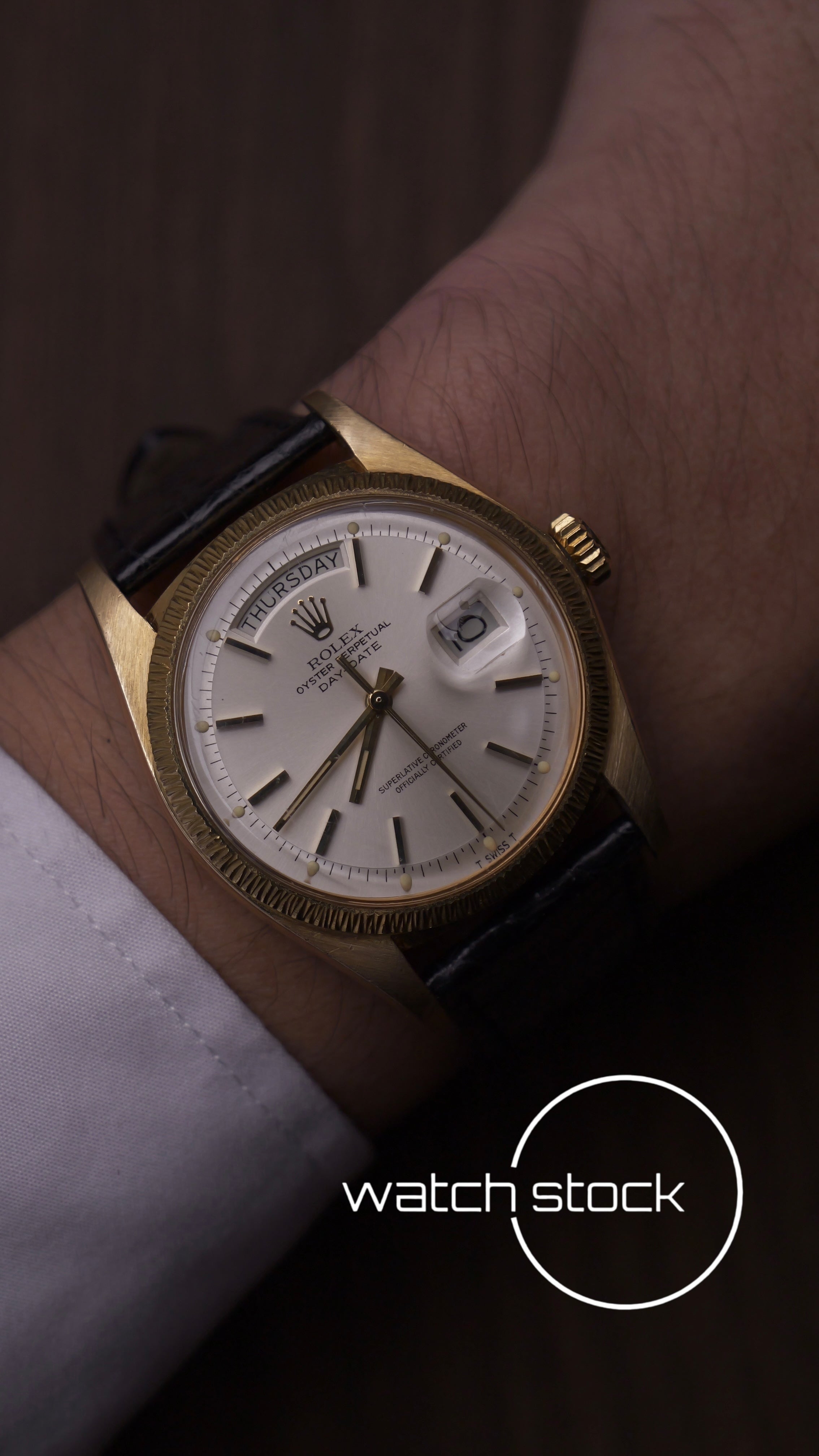 Rolex Day-Date ref. 1807 Bark Bezel 18k Gold