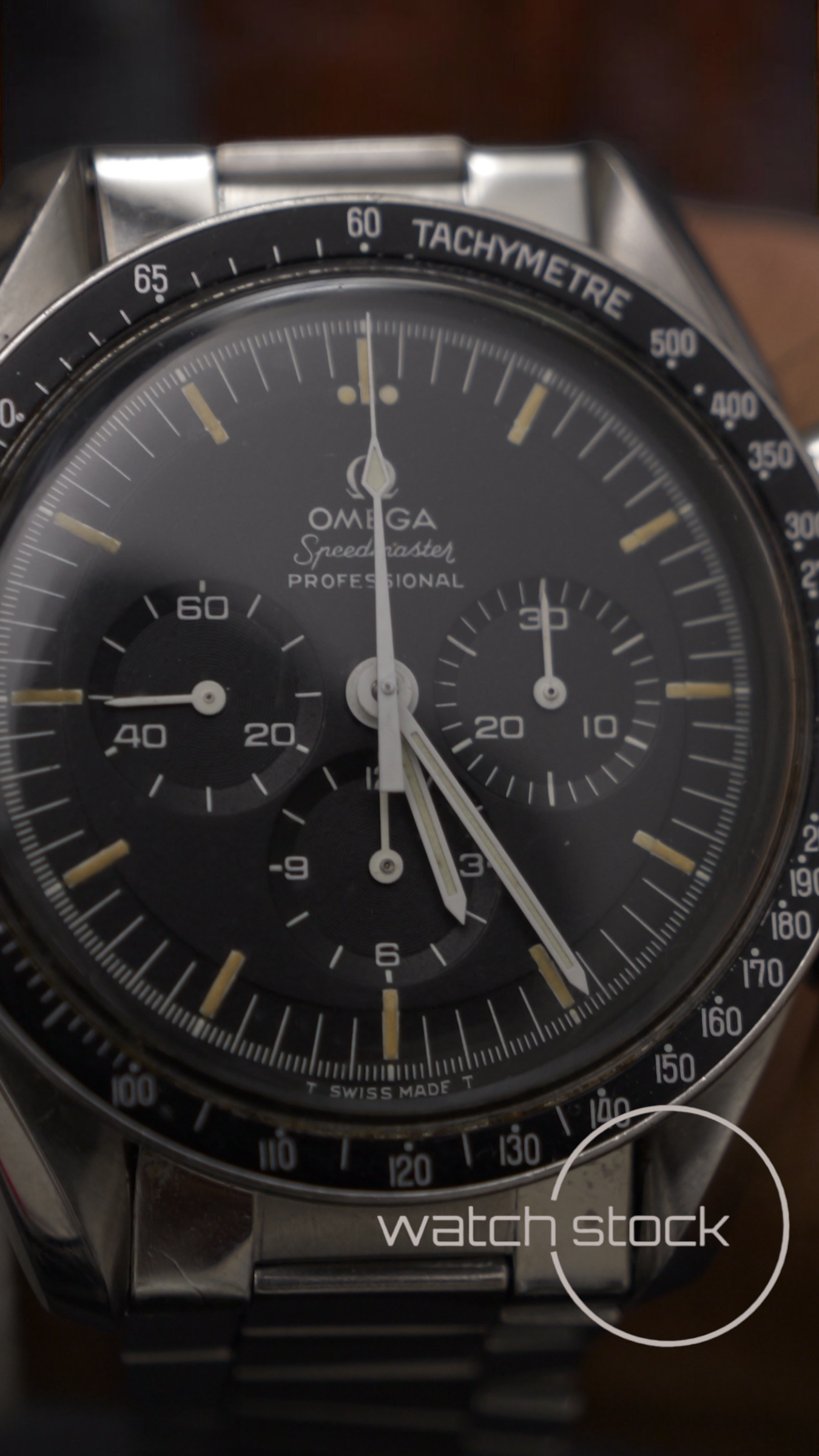 Omega speedmaster professional moonwatch 42mm Ref. 145022-69ST