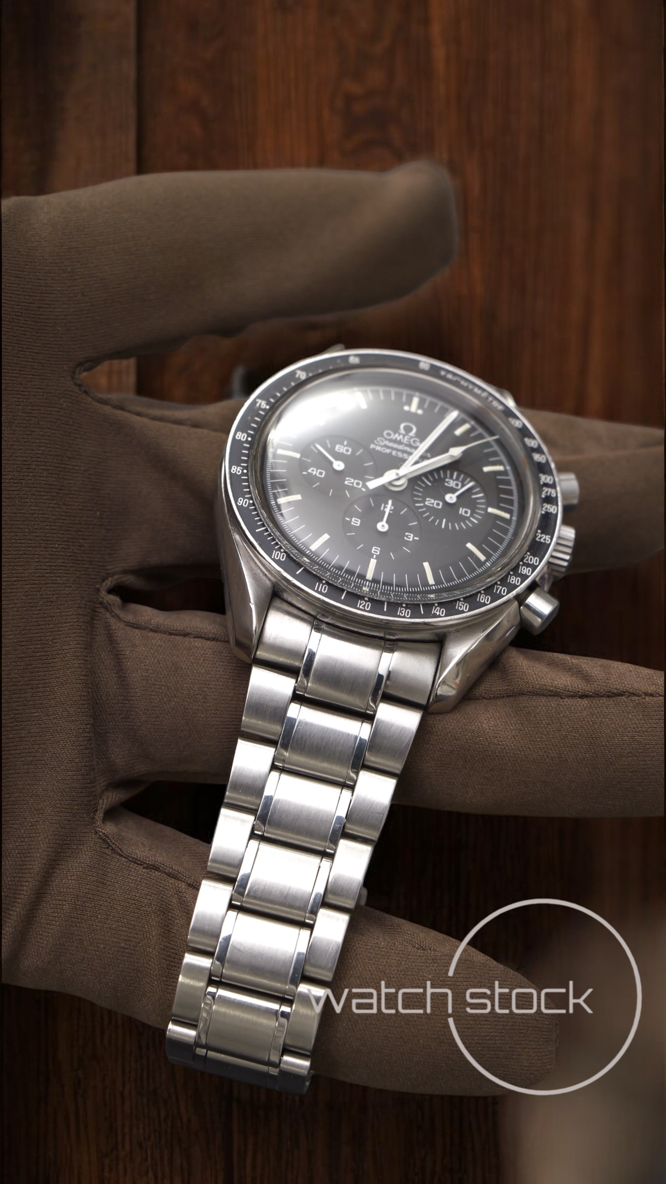 Omega speedmaster professional moonwatch 42mm Ref. 35.70.5000