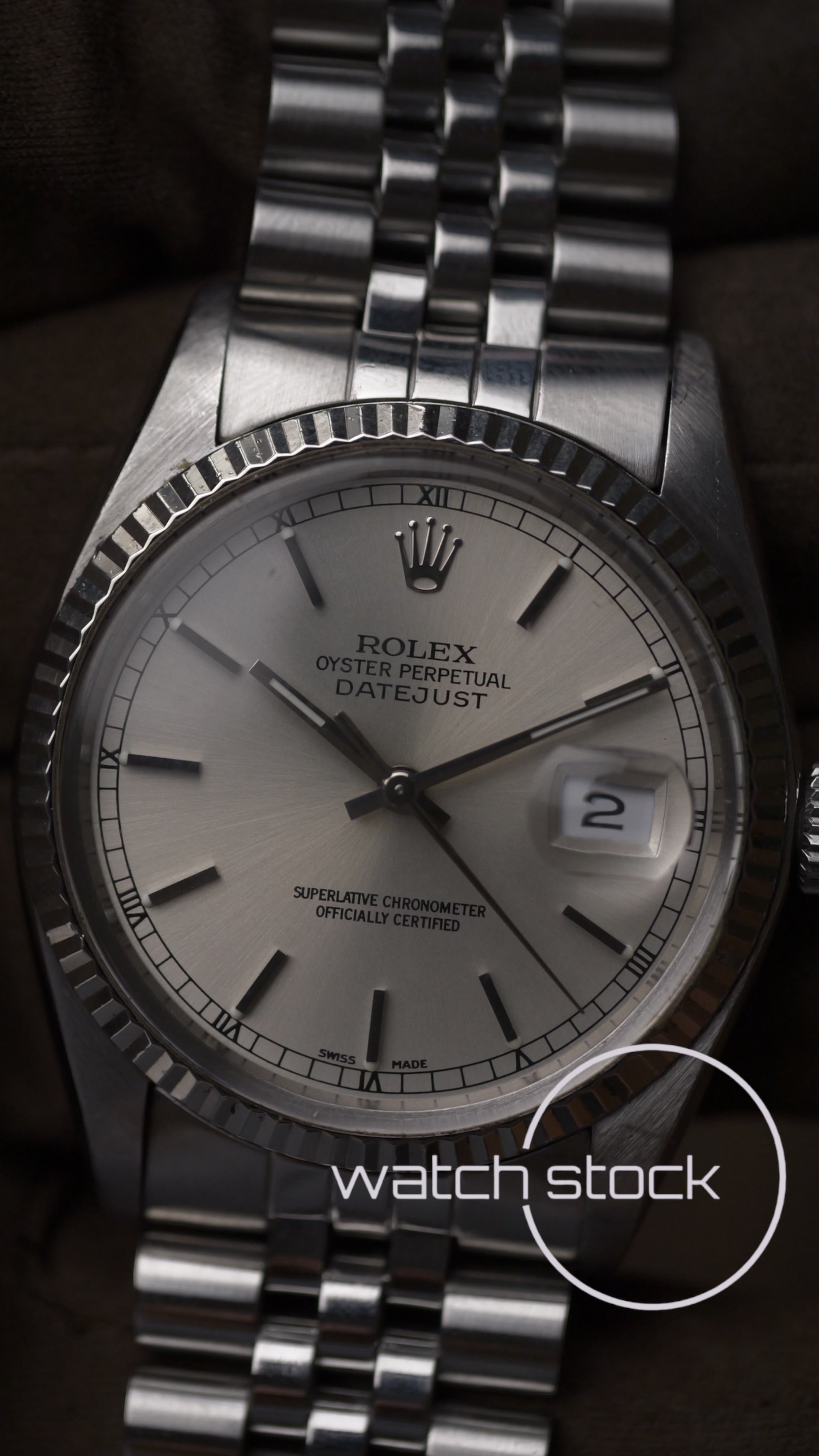 Rolex datejust 36mm 16014 argènté dial Box+ Service Papers