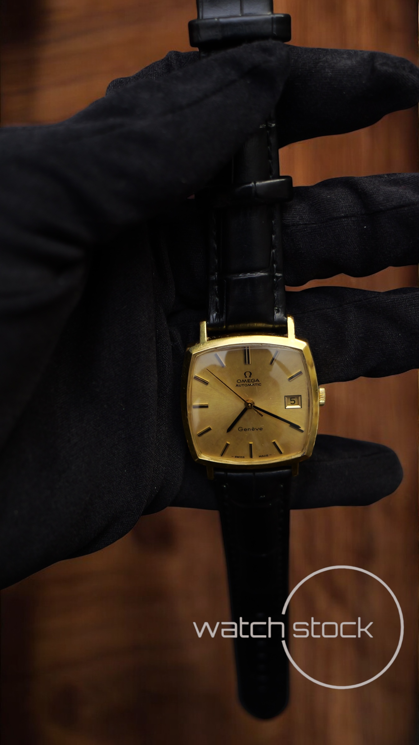 Omega geneve automatic vintage Dress Watch 35mm