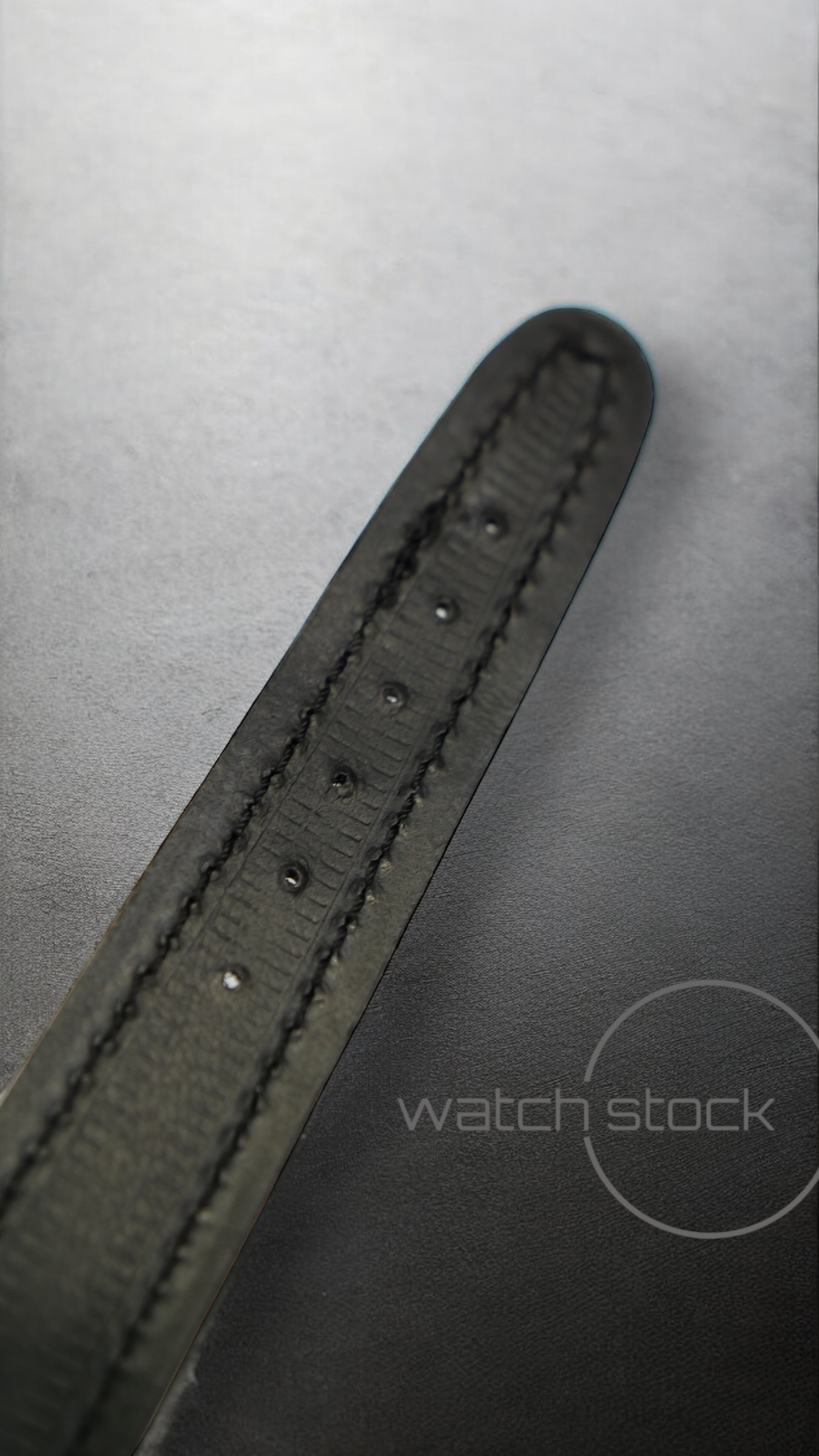 Cinturino Longines in pelle nera con fibbia loggata ansa 21mm