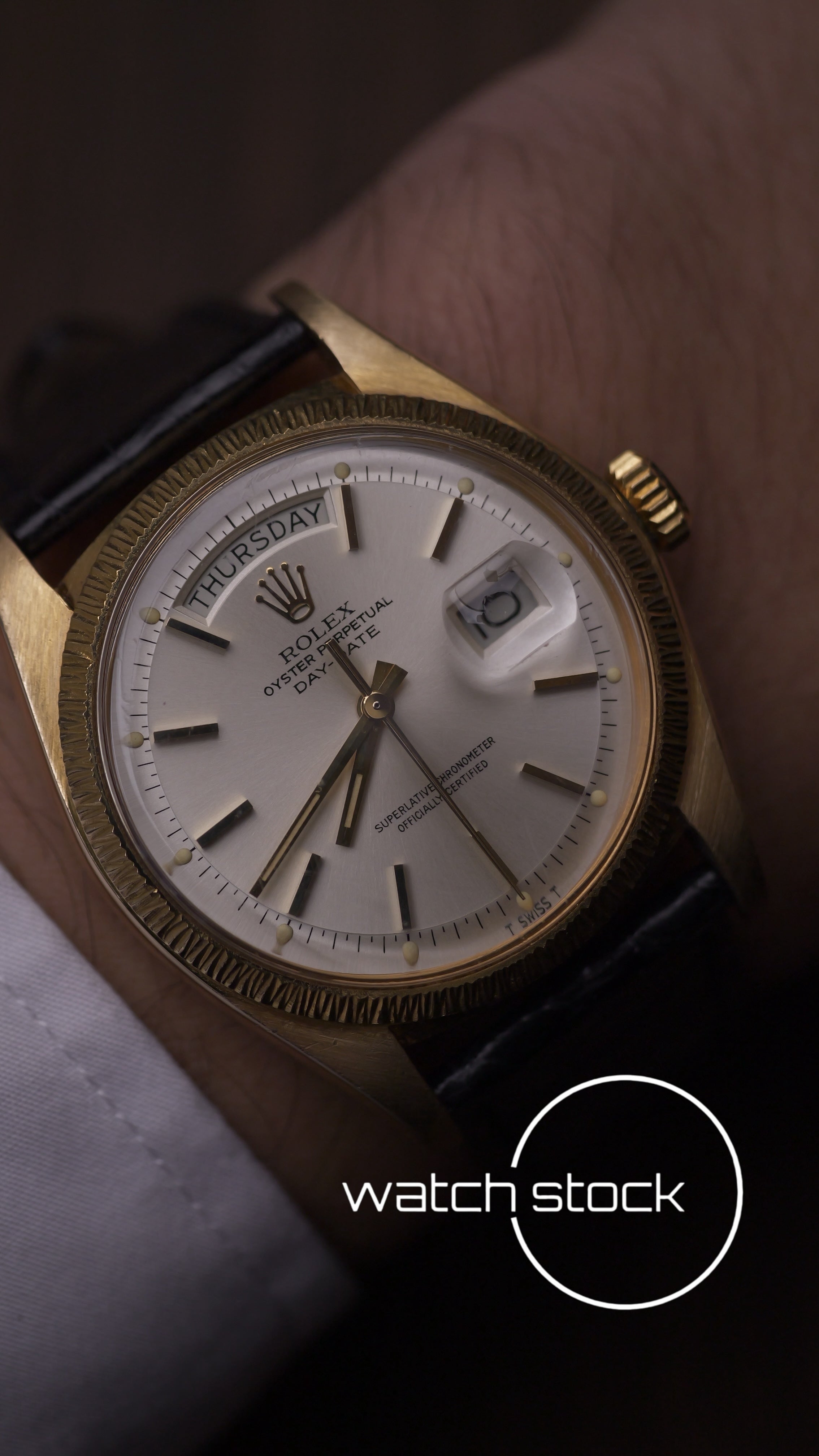 Rolex Day-Date ref. 1807 Bark Bezel 18k Gold