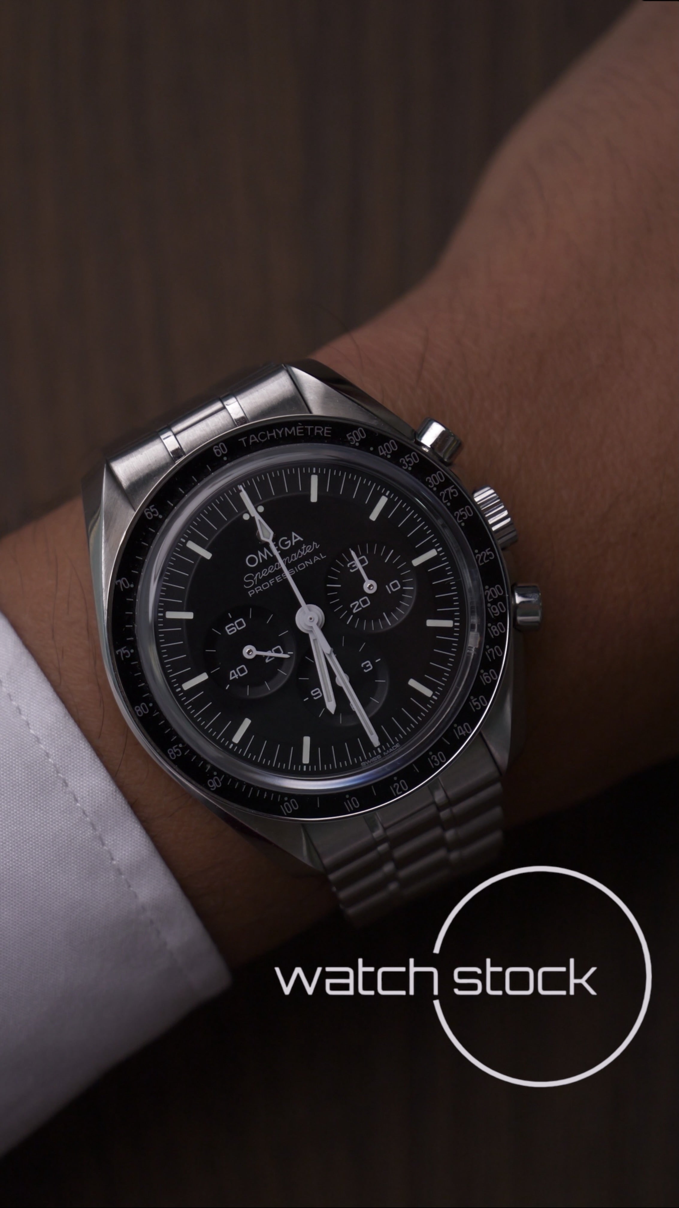 Omega speedmaster professional moonwatch 42mm Ref. 31030425001002 2025