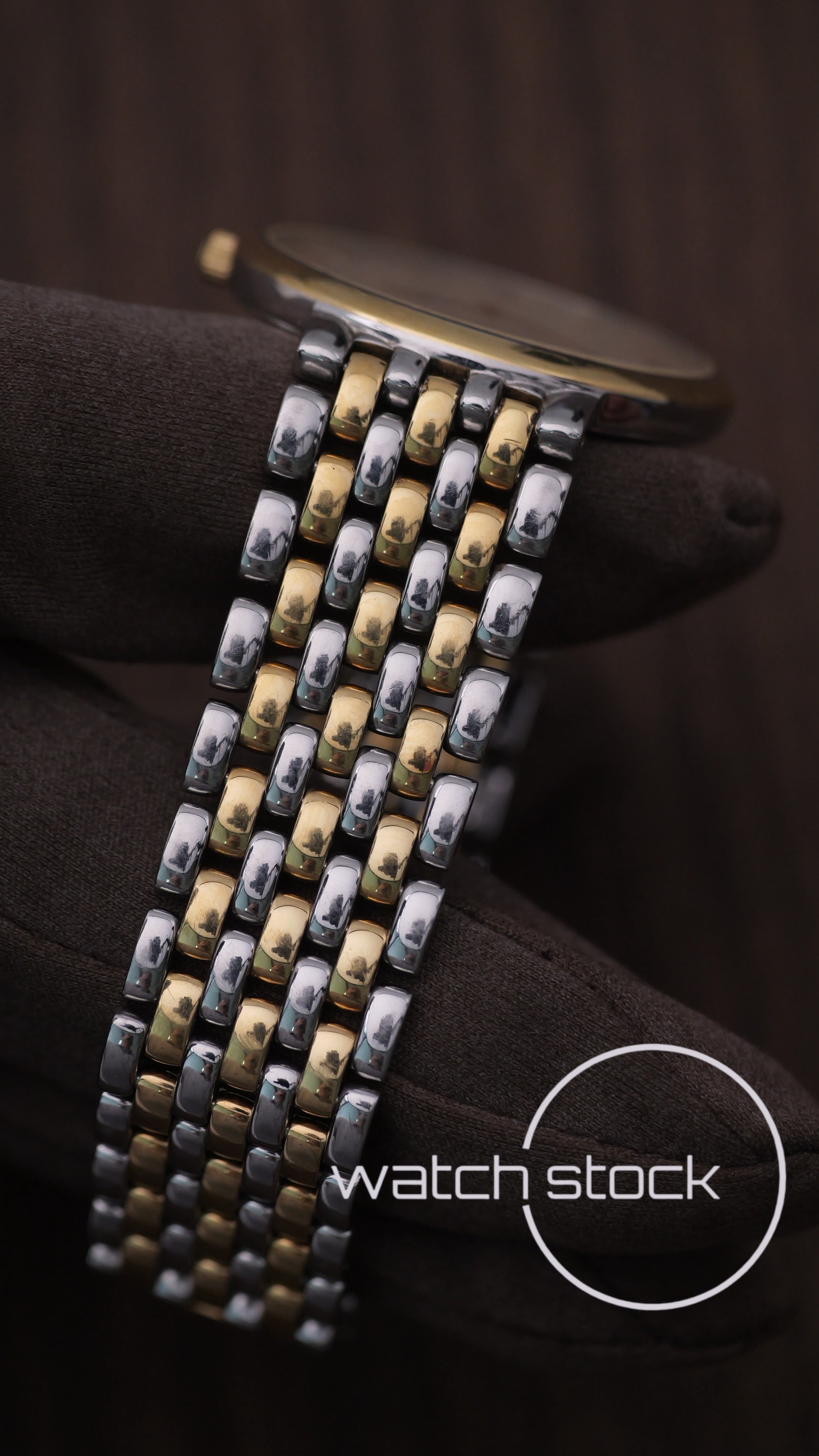 Omega De Ville Quartz