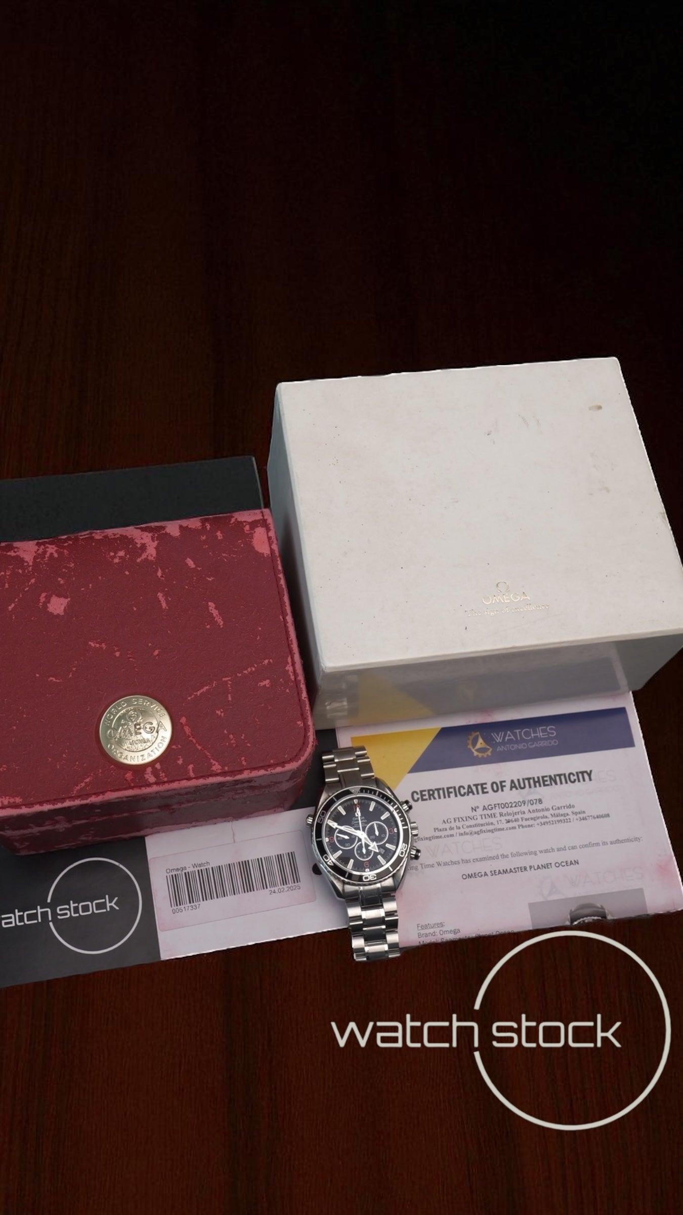 Omega-seamaster-planet-ocean-chrono watch-stock