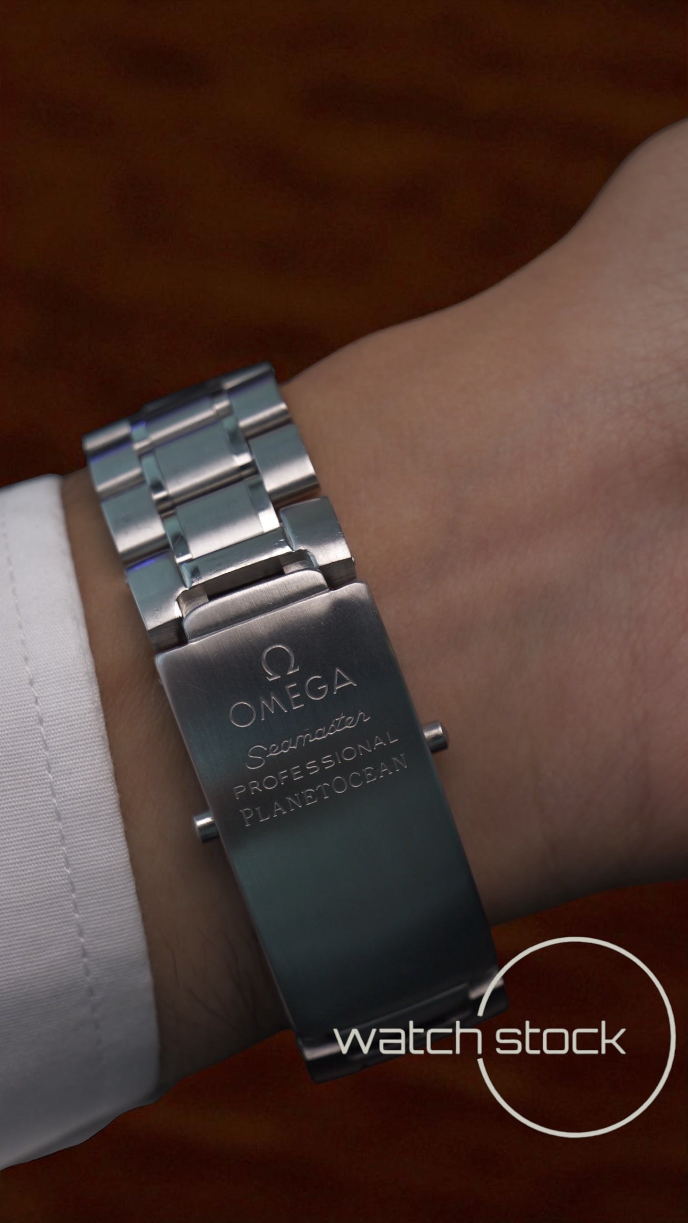 Omega-seamaster-planet-ocean-chrono watch-stock