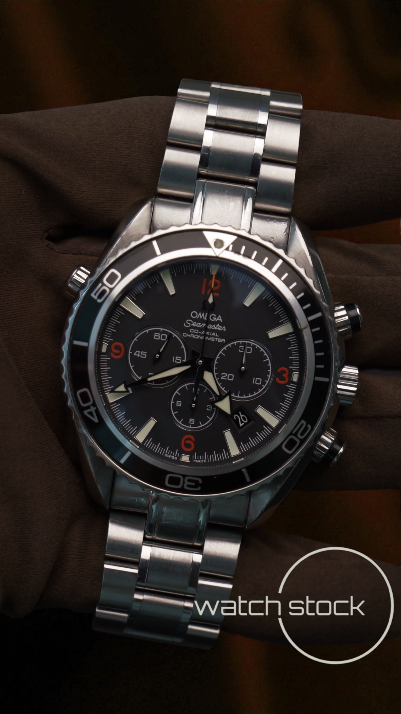 Omega-seamaster-planet-ocean-chrono watch-stock
