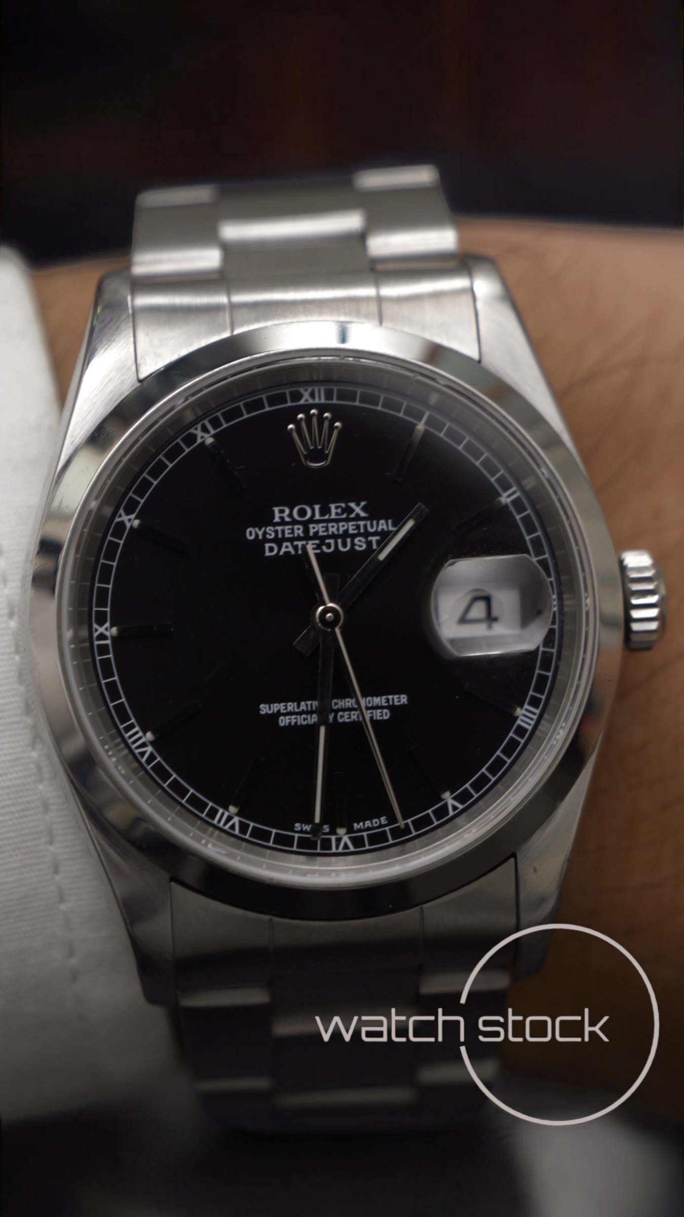 Rolex-datejust-36mm ref.-16200 FULL-SET watch-stock