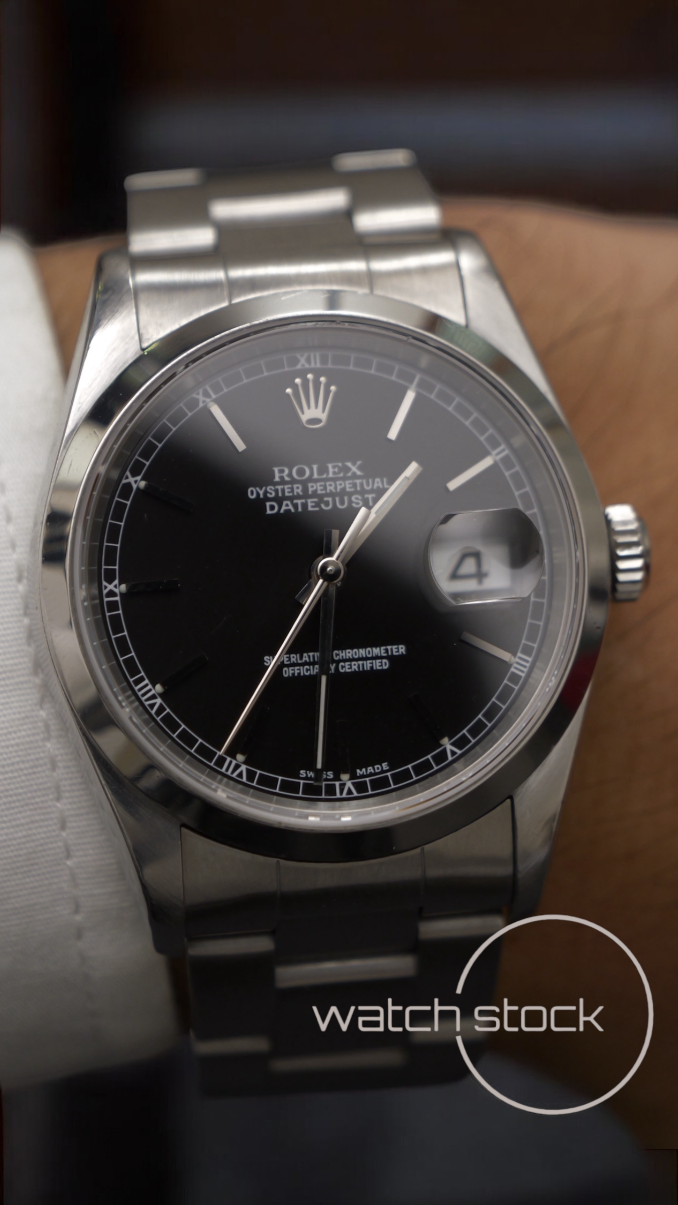 Rolex-datejust-36mm ref.-16200 FULL-SET watch-stock
