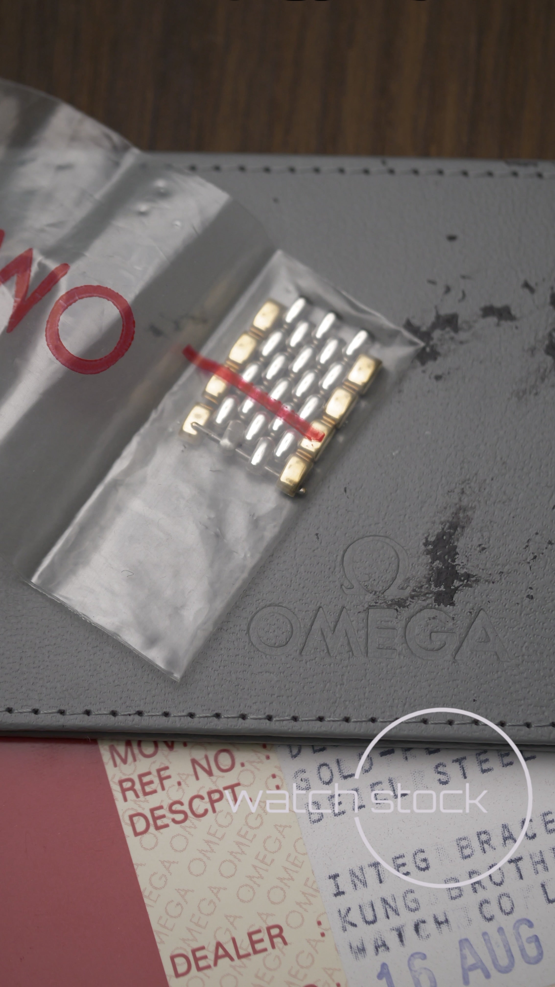 Omega De ville 1991 vintage 33mm con bracciale + card Quartz