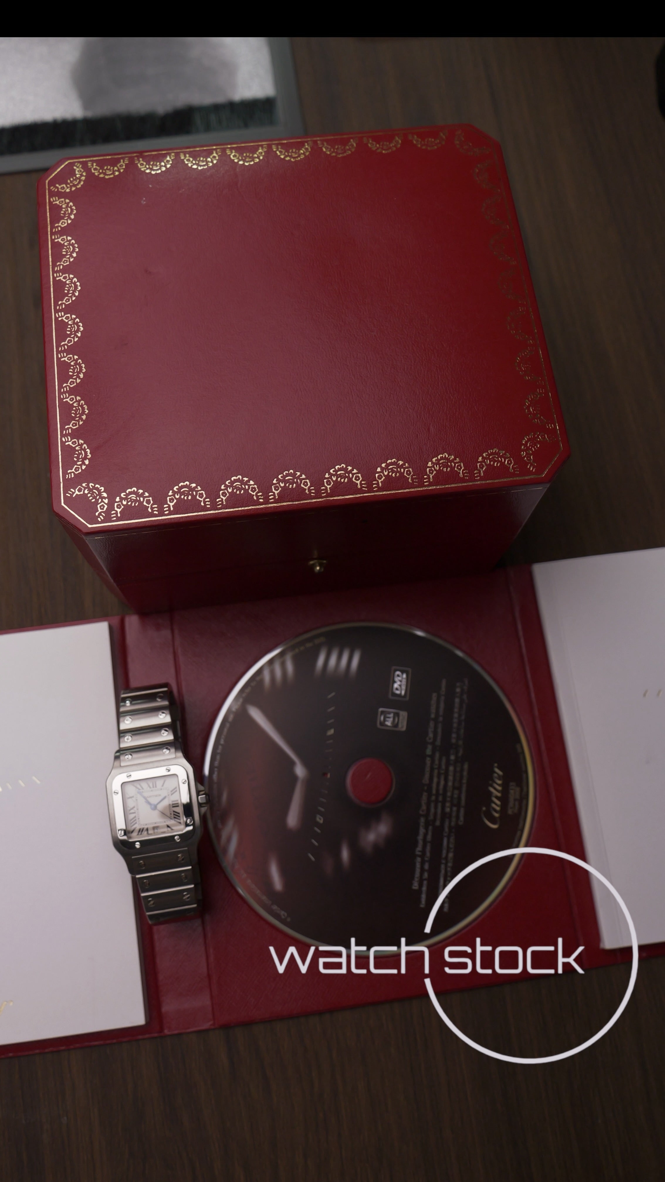 Cartier santos galbee Full set 1564 men quartz 29x41mm