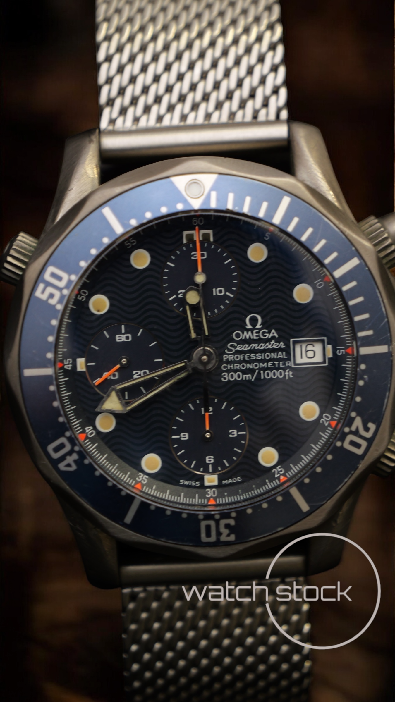 Omega seamaster 300m Chrono titanium (41mm) blue dial