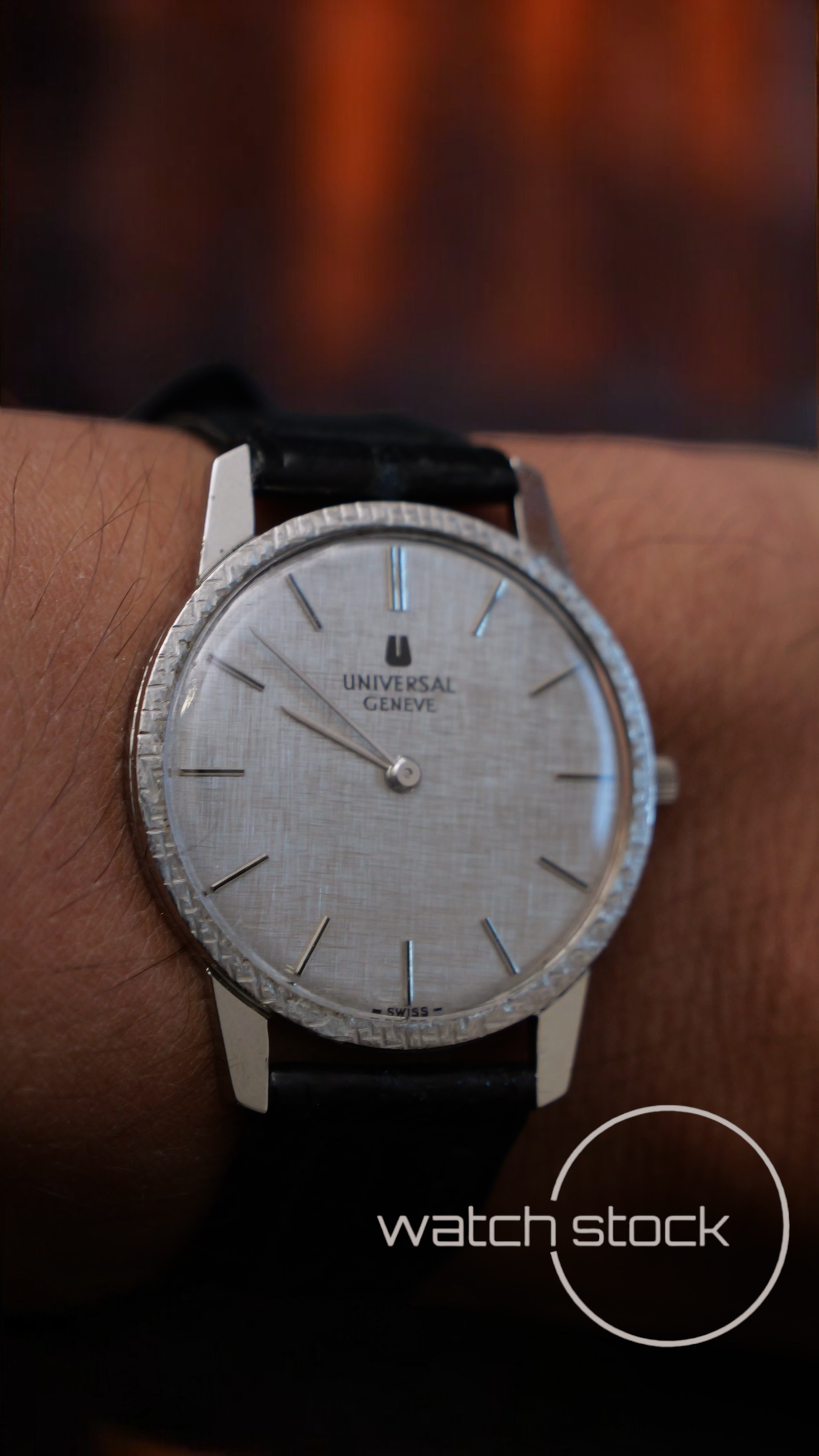 Universal geneve linen dial vintage Dress Watch unisex 31mm