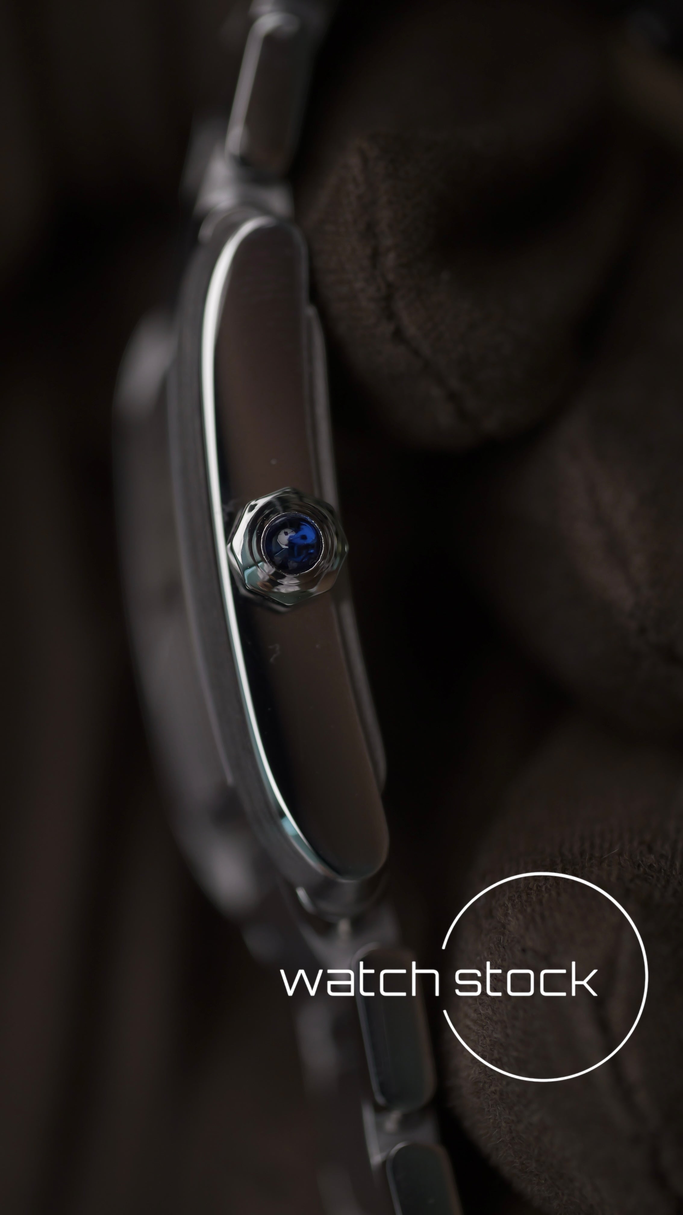 Cartier tank francaise medium ref.2465 29x30mm FULL SET quartz