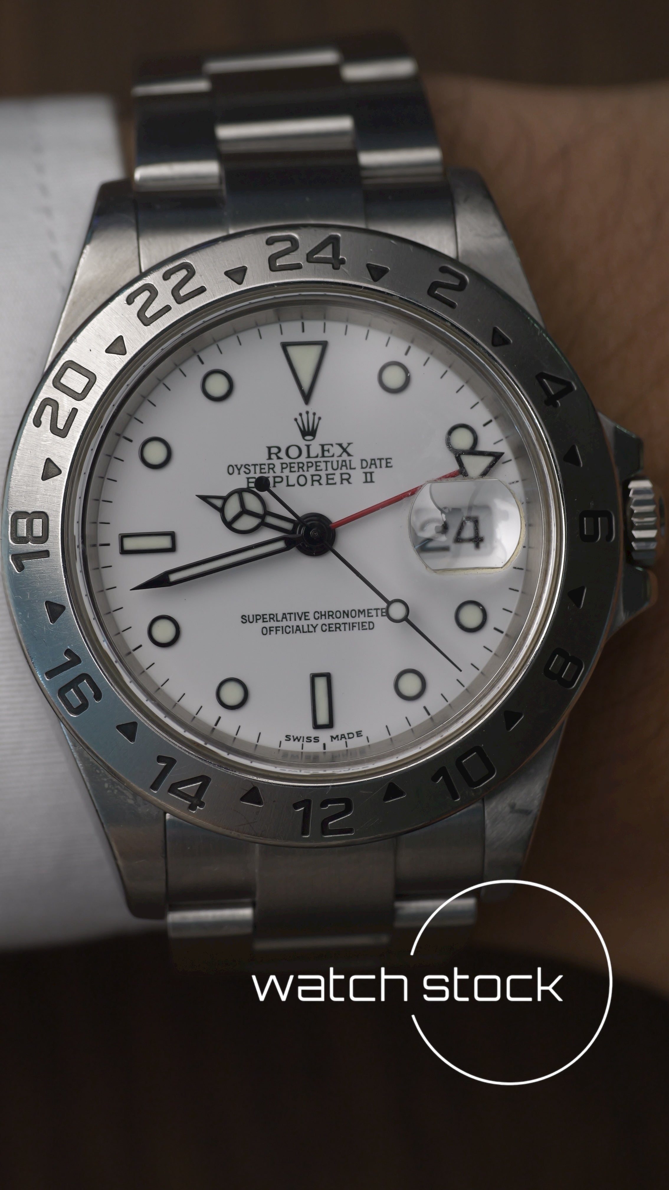 Rolex Explorer II 16570 white dial 39mm