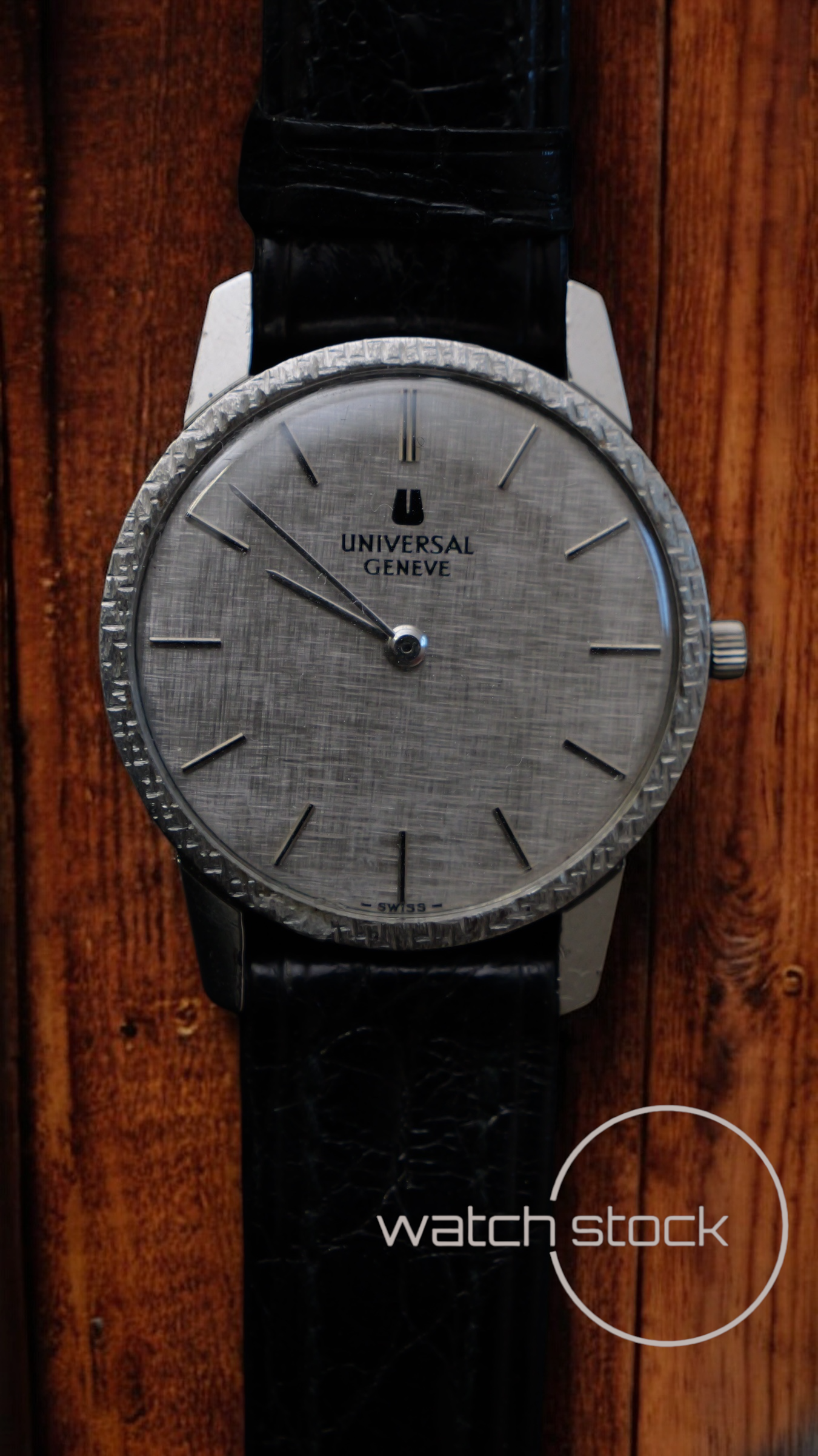 Universal geneve linen dial vintage Dress Watch unisex 31mm
