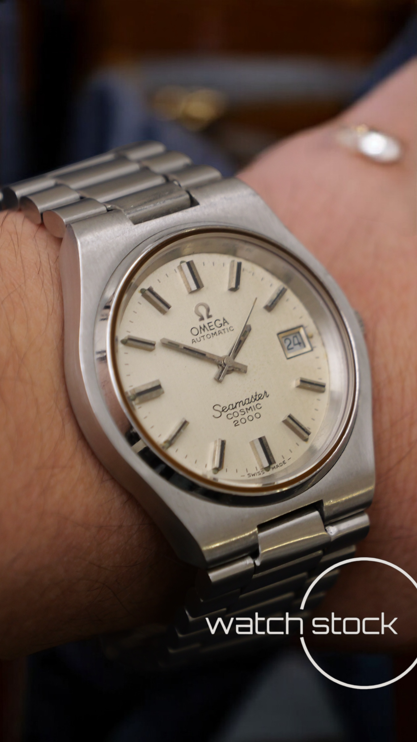 Omega seamaster cosmic 2000 automatic vintage vintage Watch 38mm