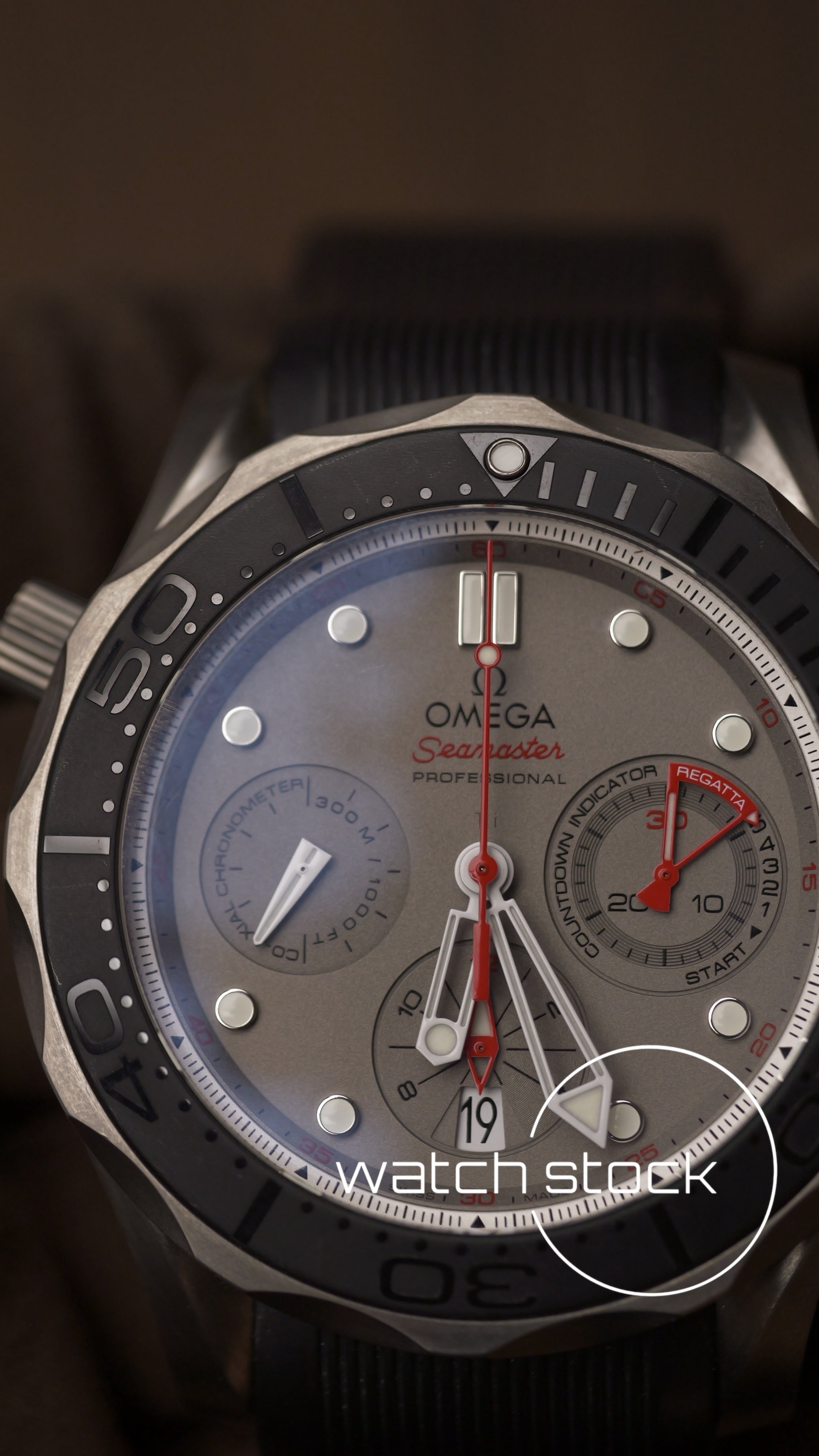Omega seamaster 300m Chrono titanium emirates team new zealand ref. 21292445099001